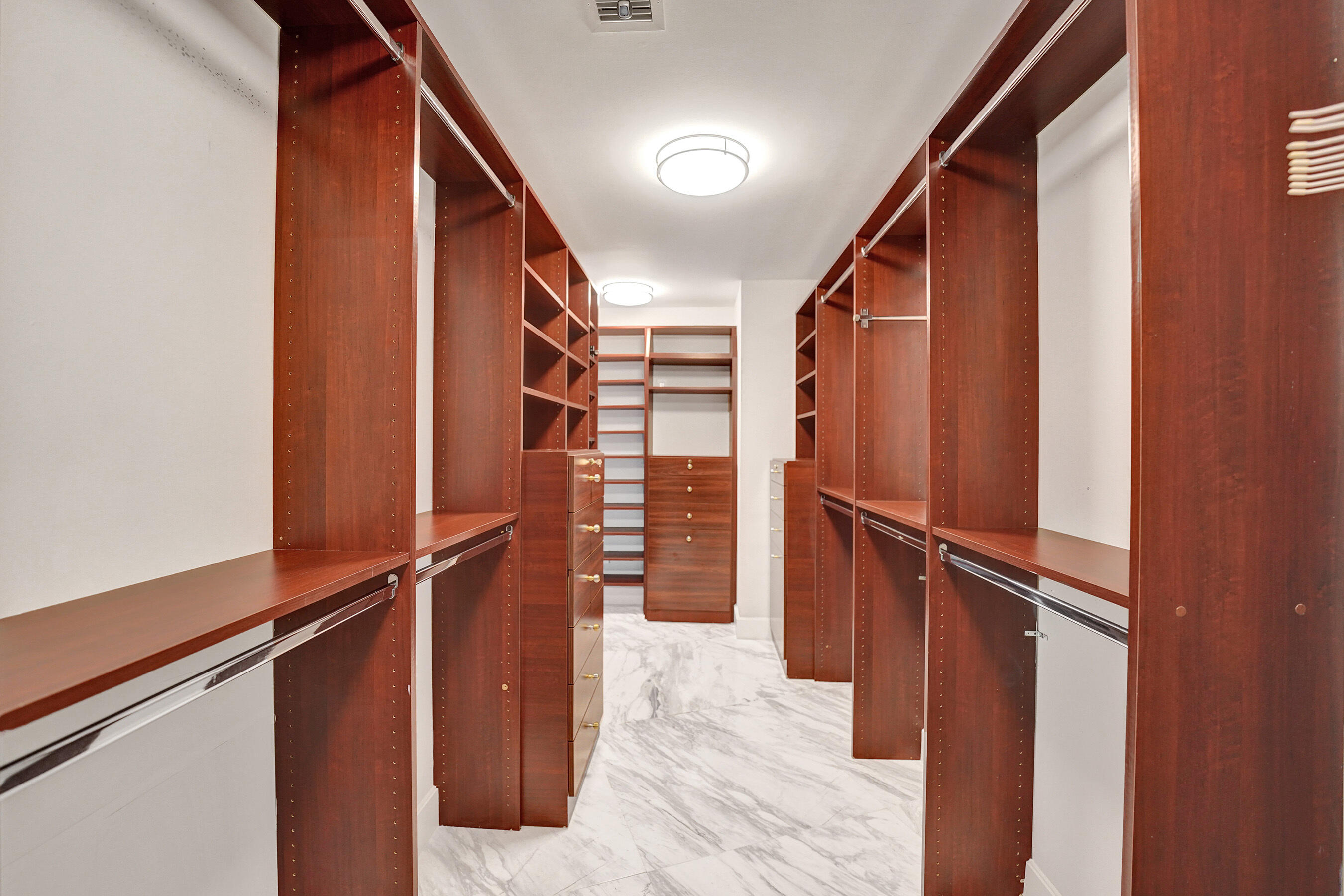 LA CASCADE CONDO - Residential