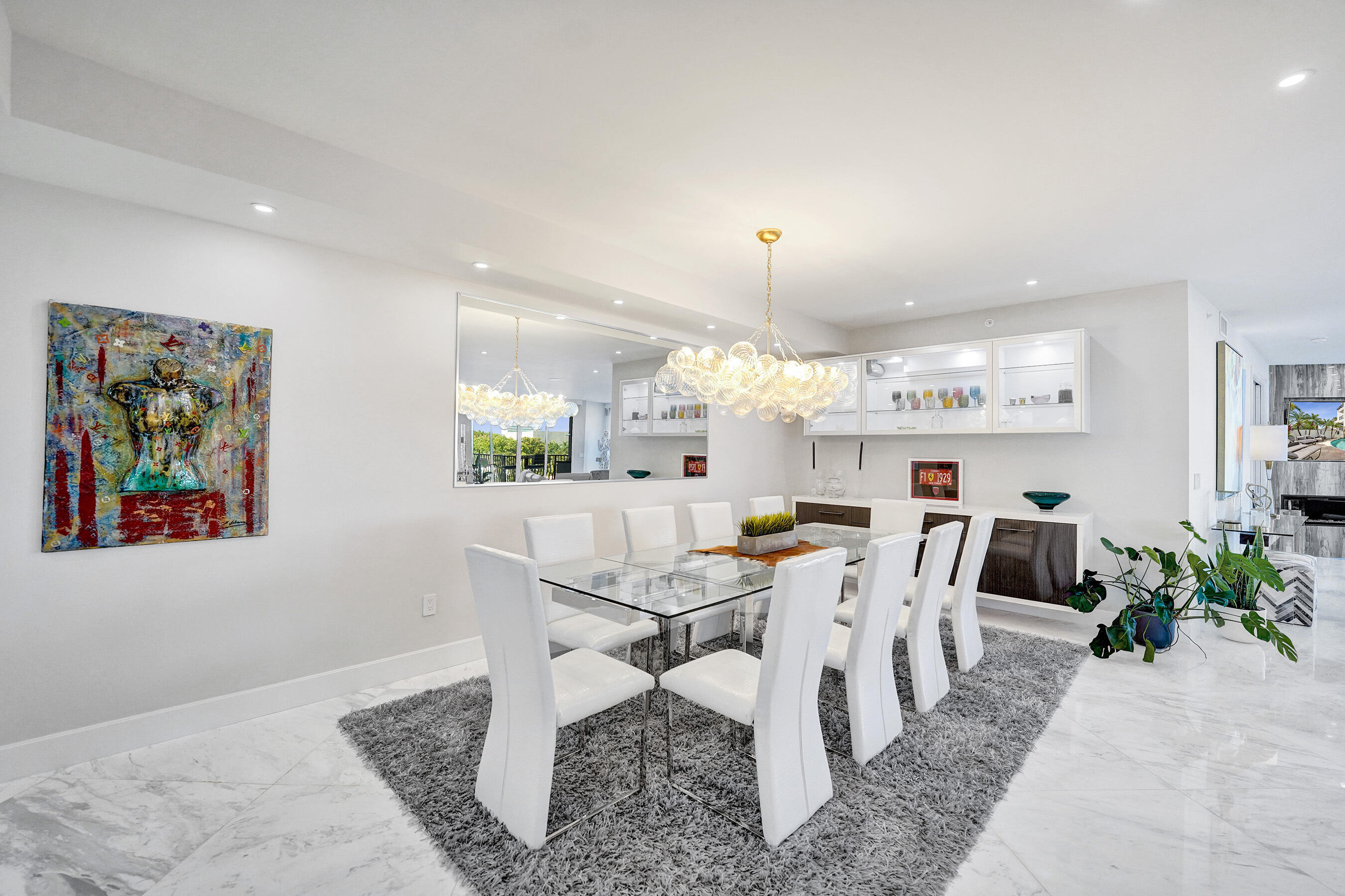 LA CASCADE CONDO - Residential