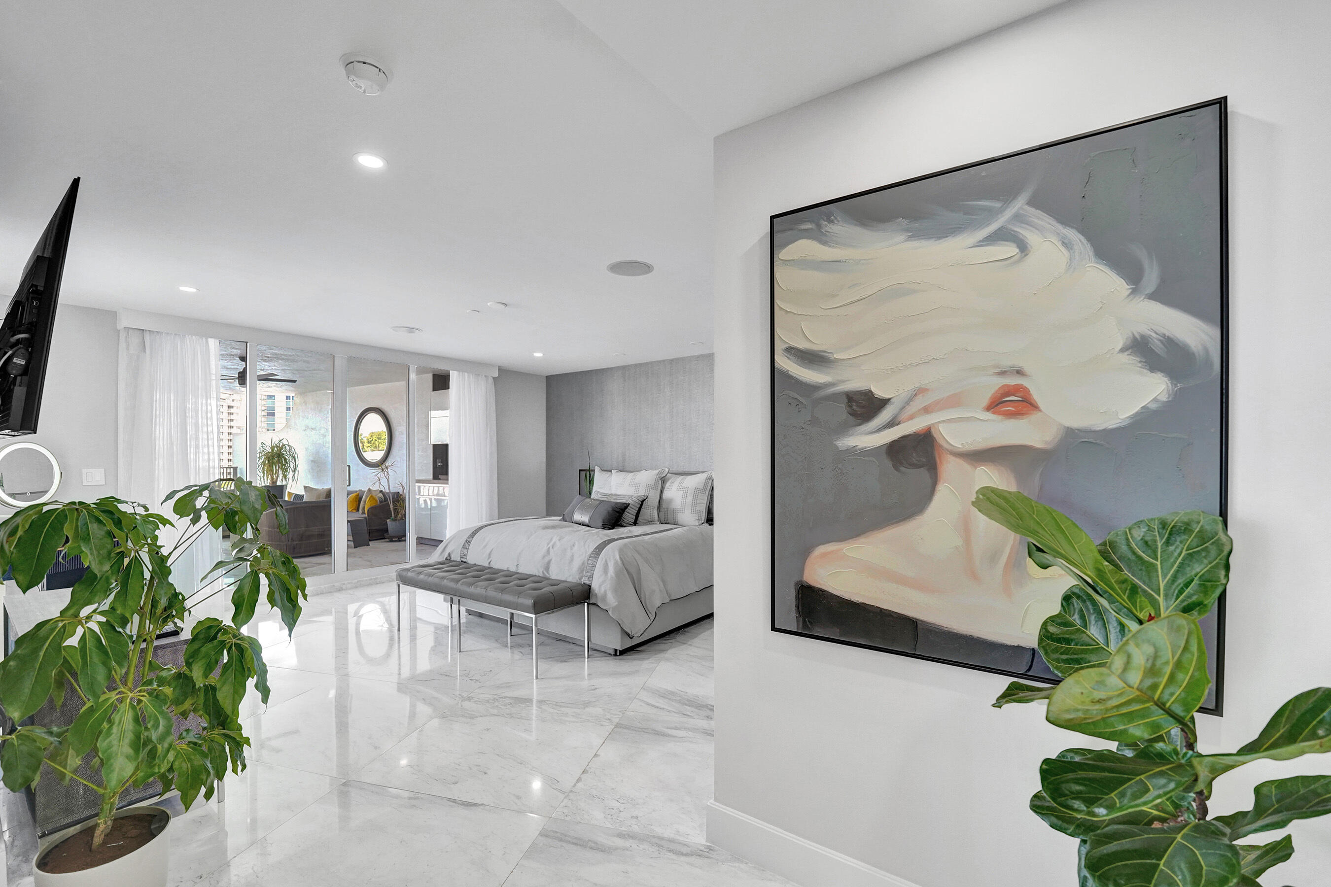 LA CASCADE CONDO - Residential