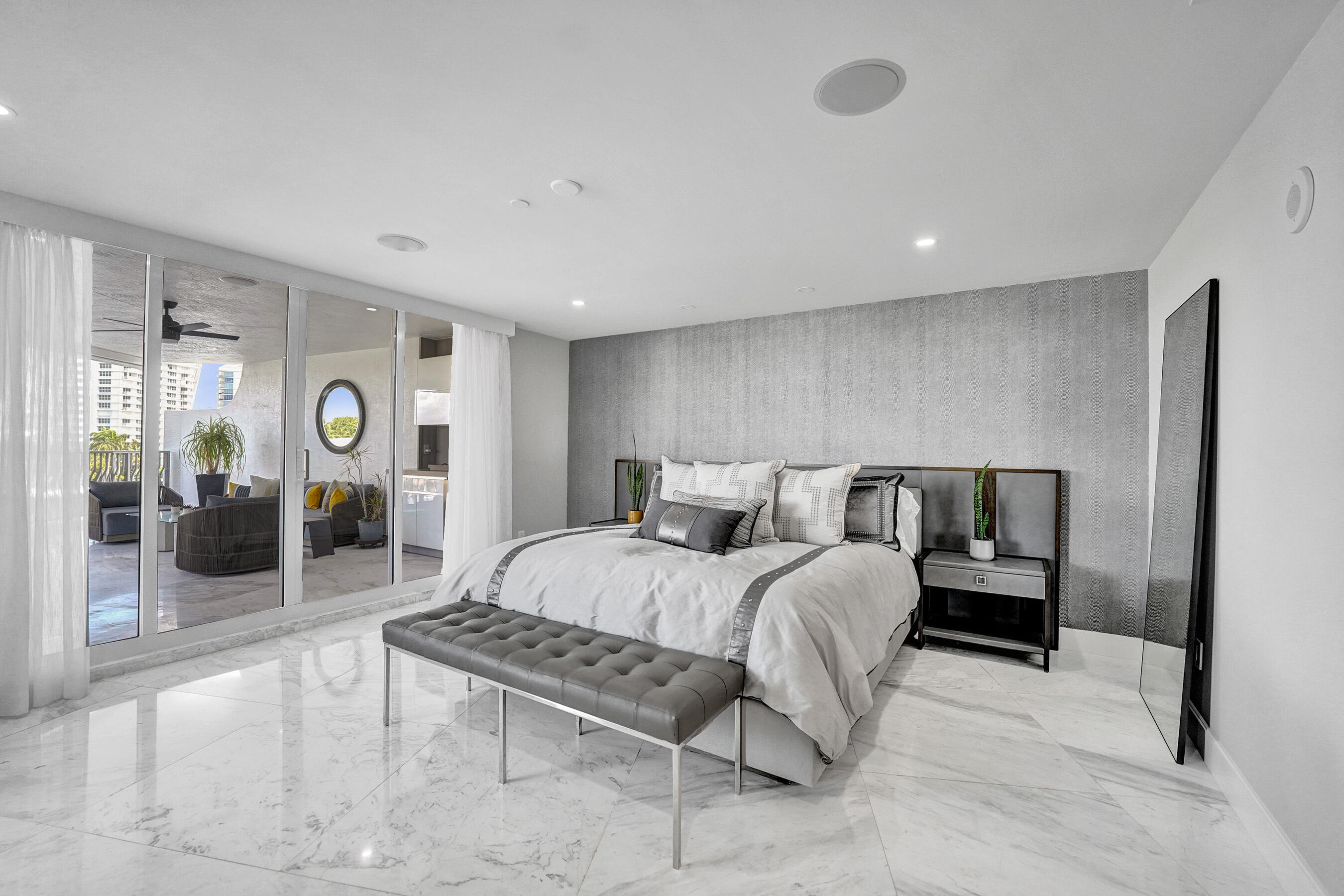 LA CASCADE CONDO - Residential