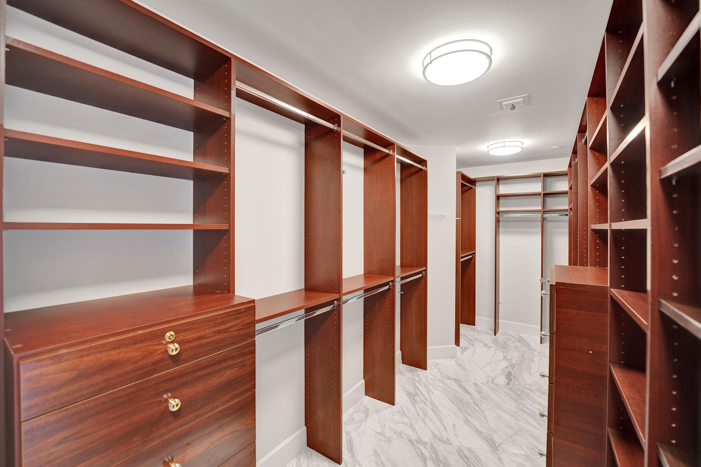 LA CASCADE CONDO - Residential