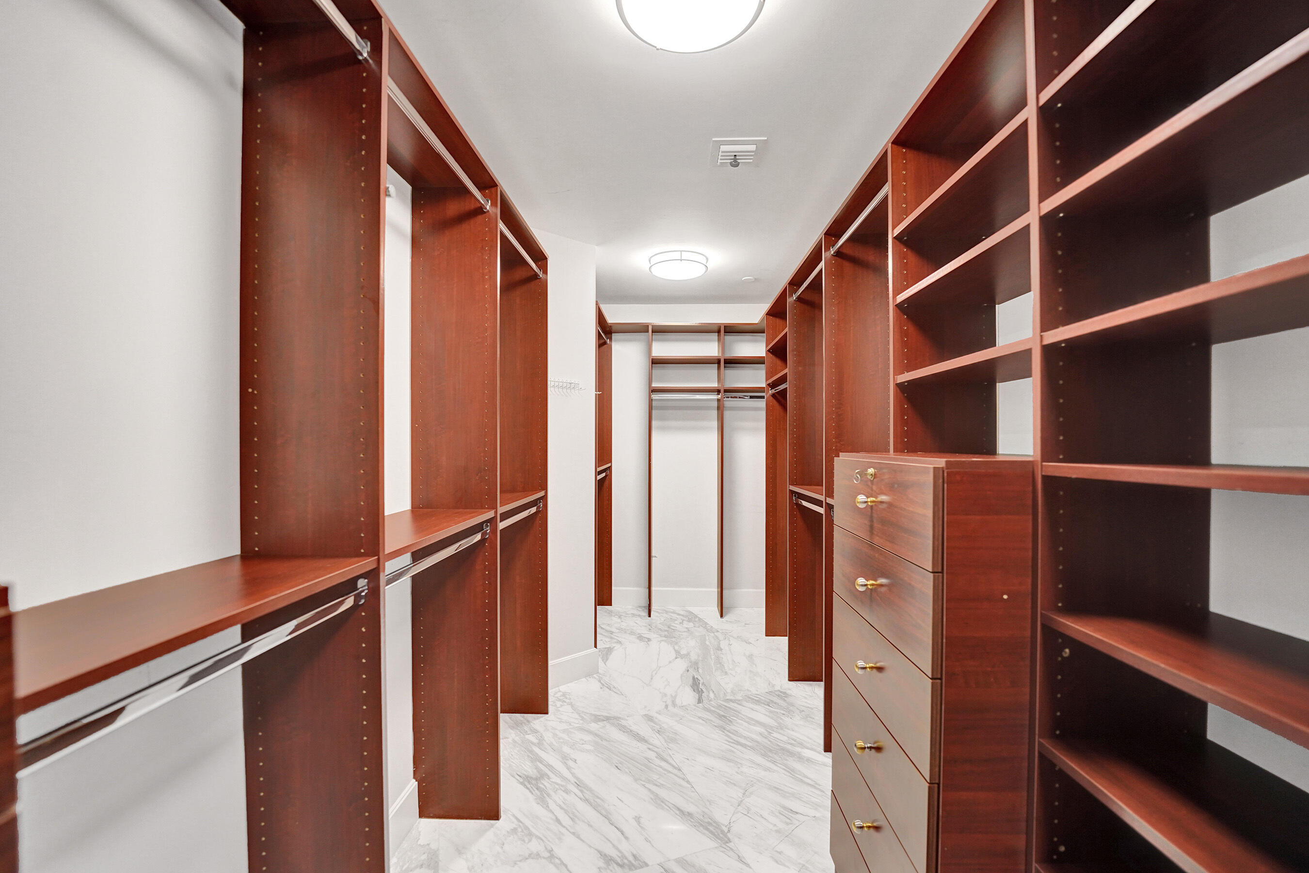 LA CASCADE CONDO - Residential