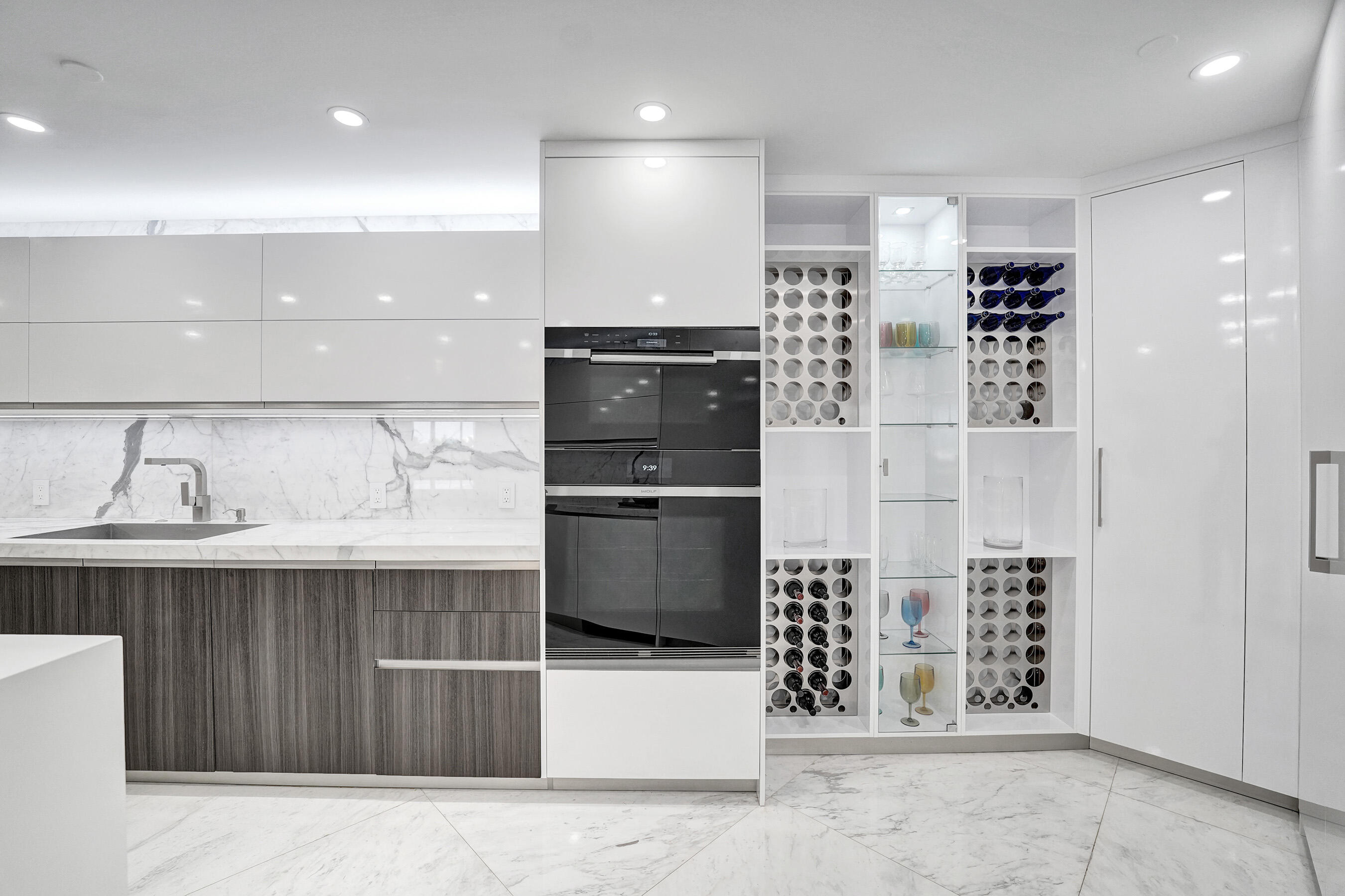 LA CASCADE CONDO - Residential
