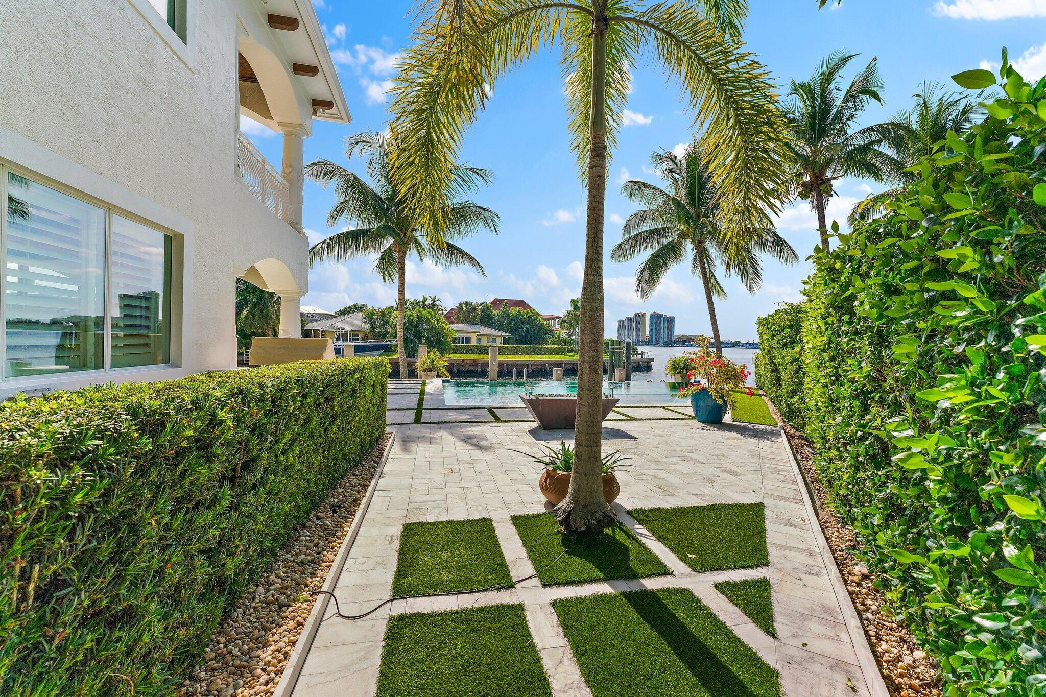 Palm Beach Isles - Residential