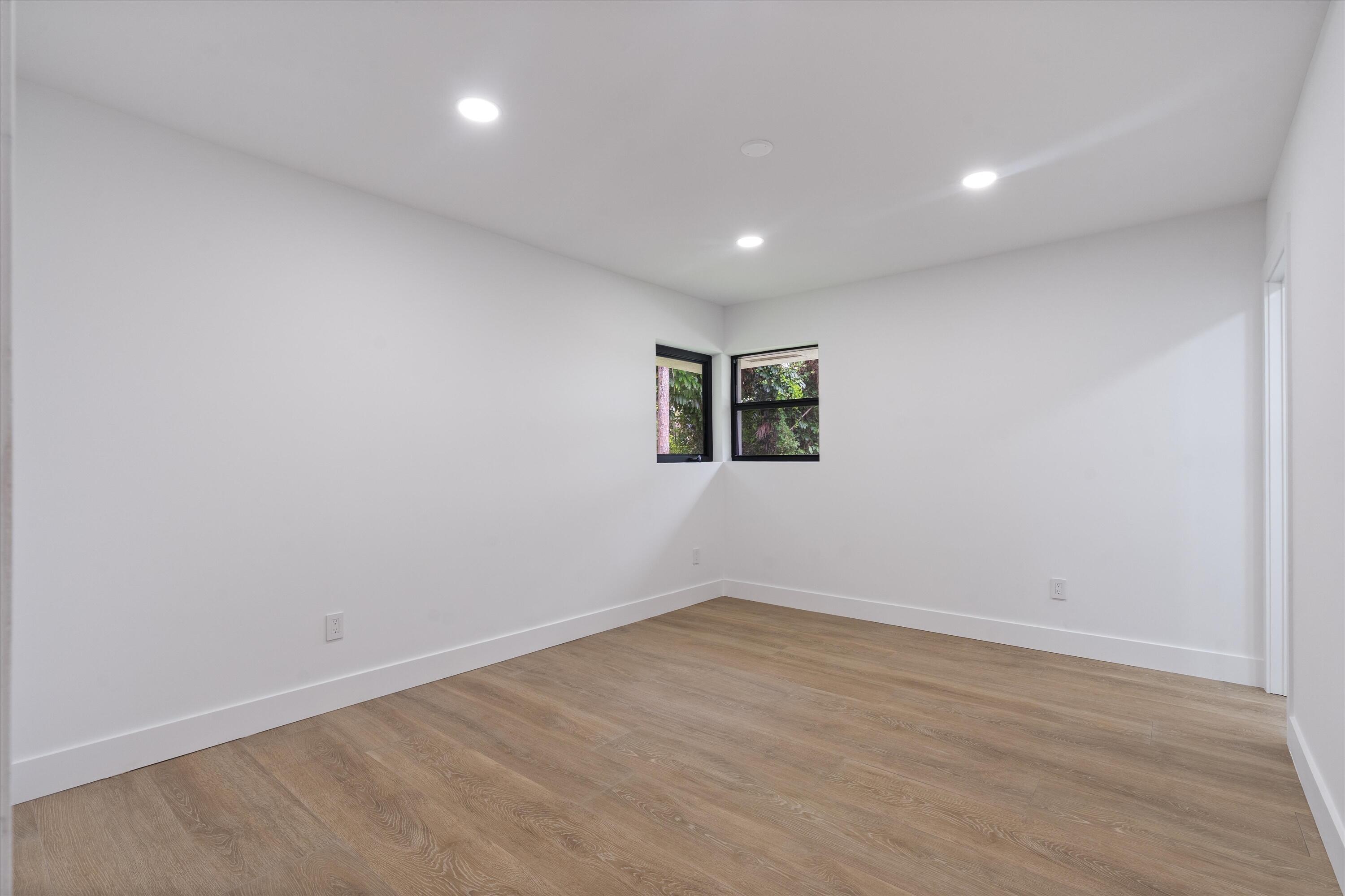 PADDOCK PARK 1 OF WELLINGTON - Residential