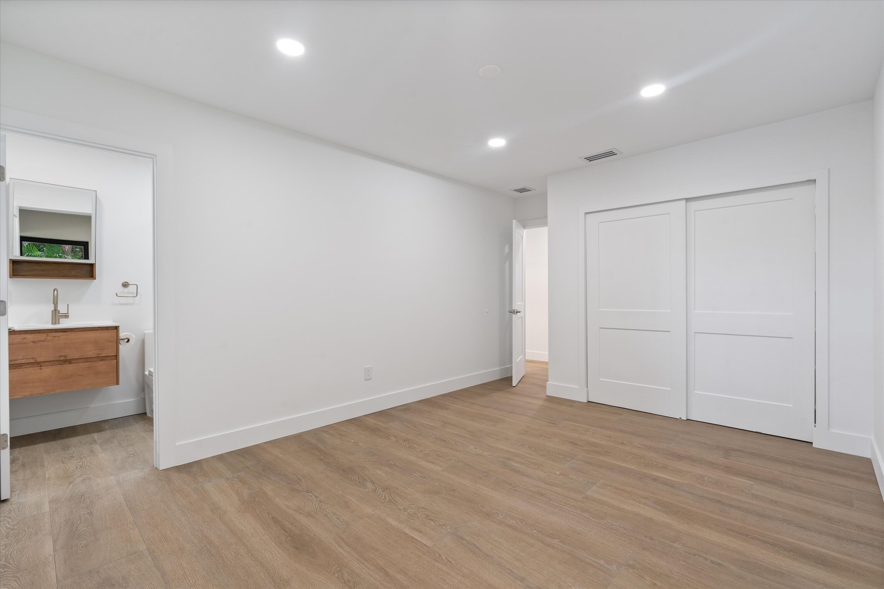 PADDOCK PARK 1 OF WELLINGTON - Residential