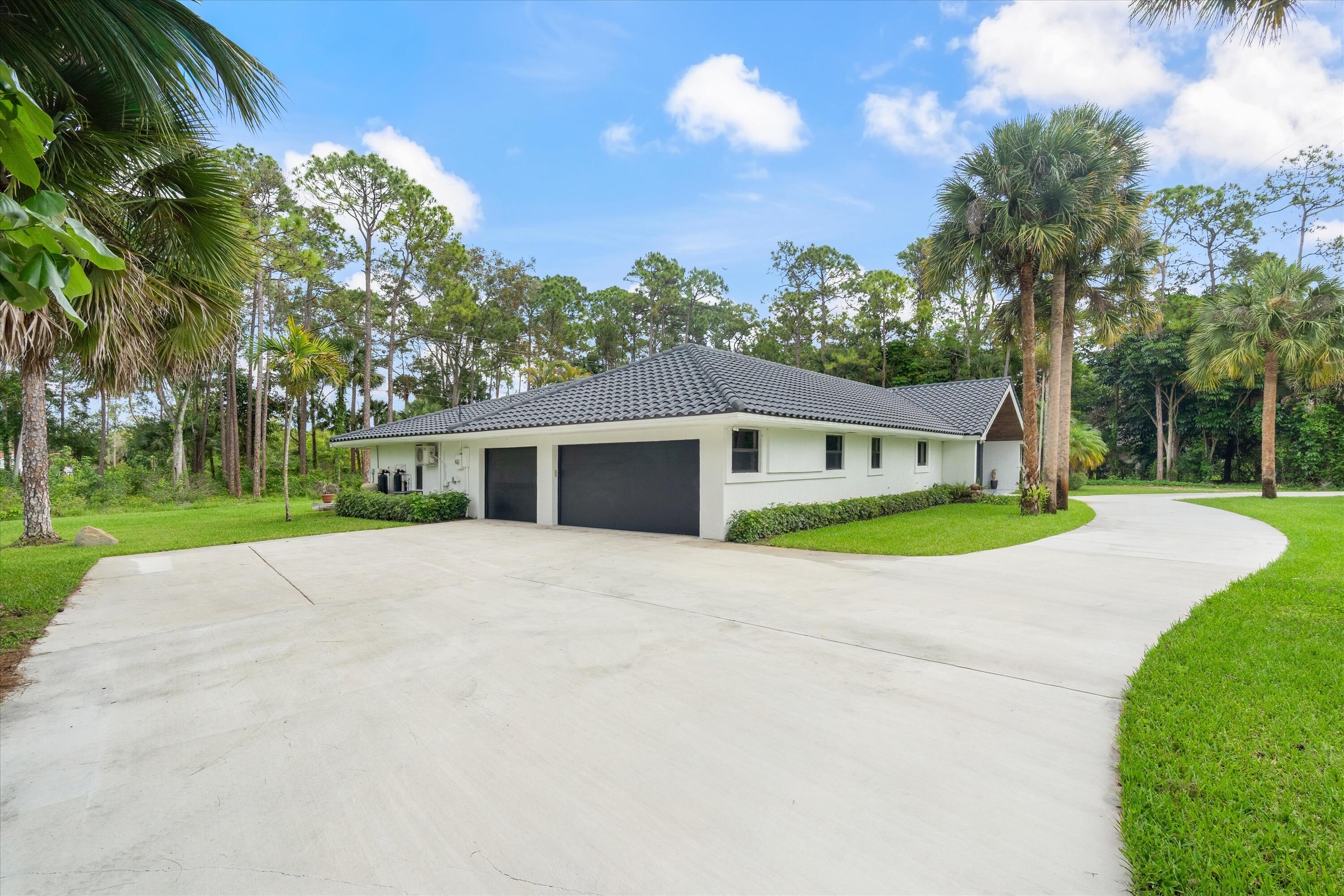 PADDOCK PARK 1 OF WELLINGTON - Residential