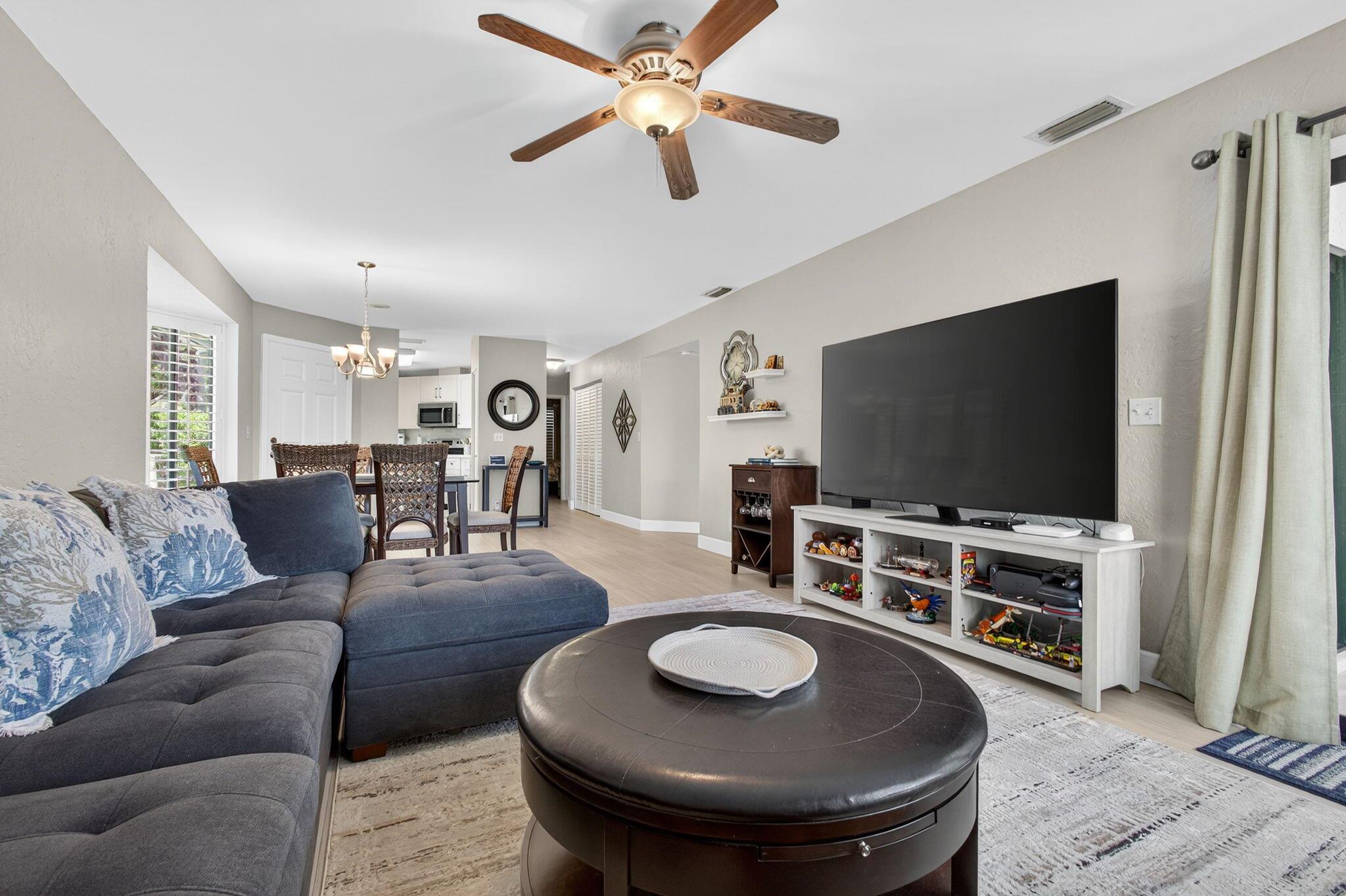 HARBOUR POINTE AT RIVER B - Residential Lease