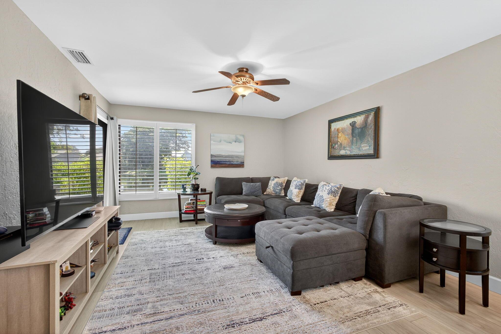 HARBOUR POINTE AT RIVER B - Residential Lease