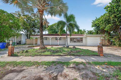 2248 SW 14th Ct Fort Lauderdale FL 33312