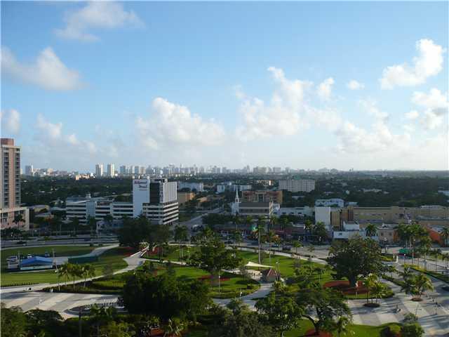 RADIUS CONDO - Residential Lease