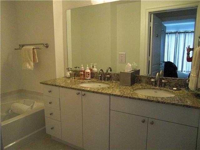 RADIUS CONDO - Residential Lease