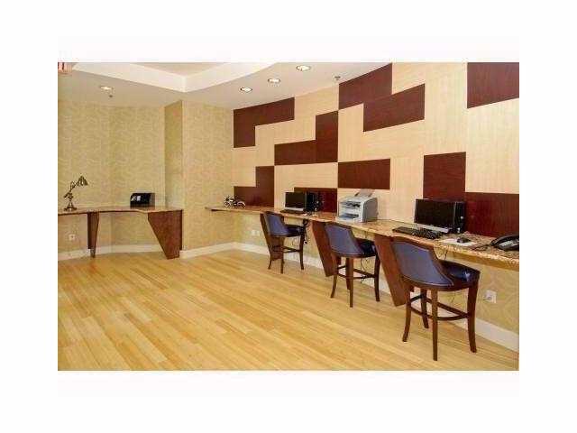 RADIUS CONDO - Residential Lease