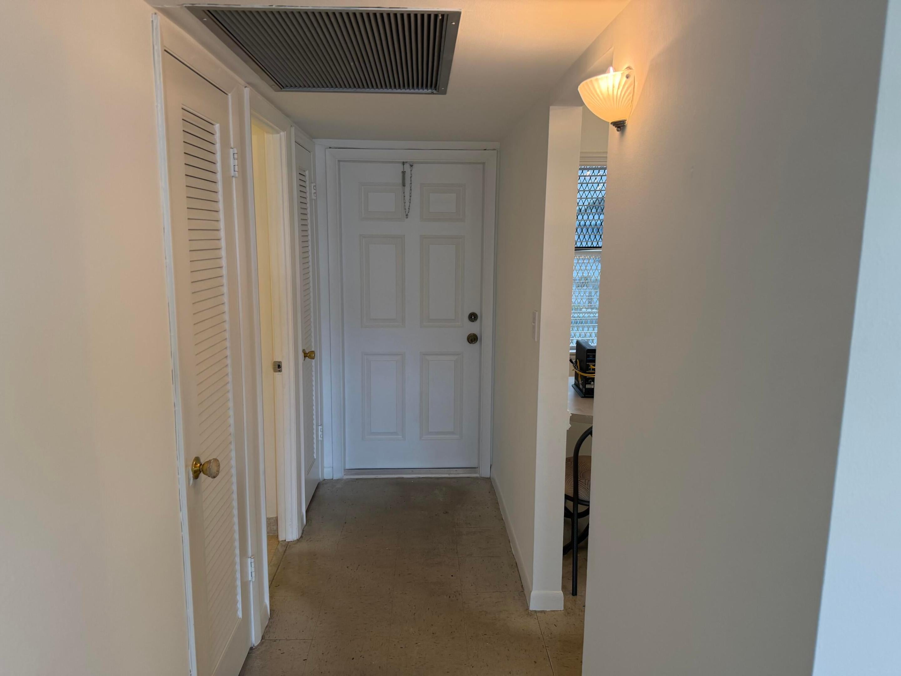 2223 PARK Lane 312