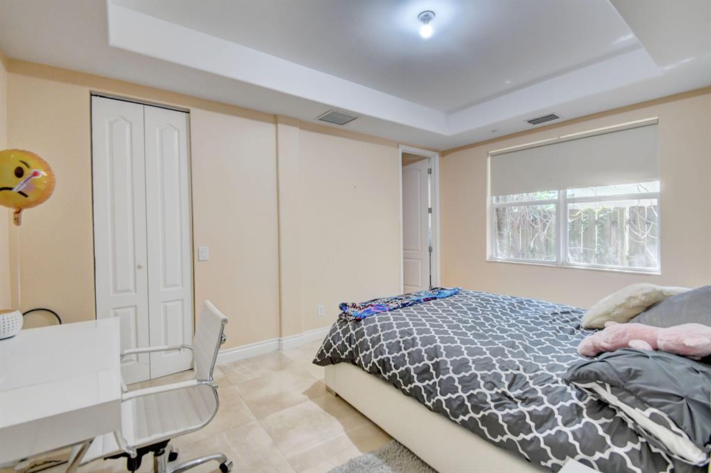 THORNHILL GREEN - Residential