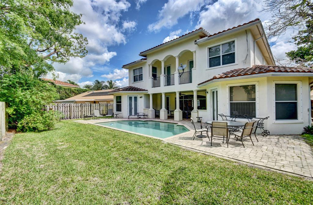 THORNHILL GREEN - Residential