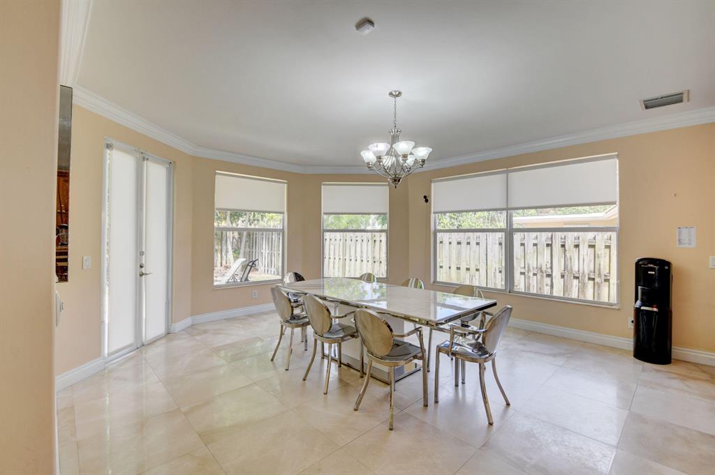 THORNHILL GREEN - Residential