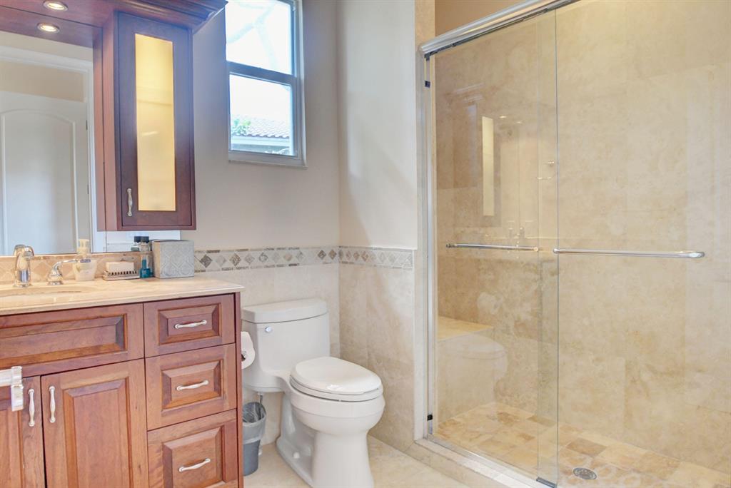 THORNHILL GREEN - Residential