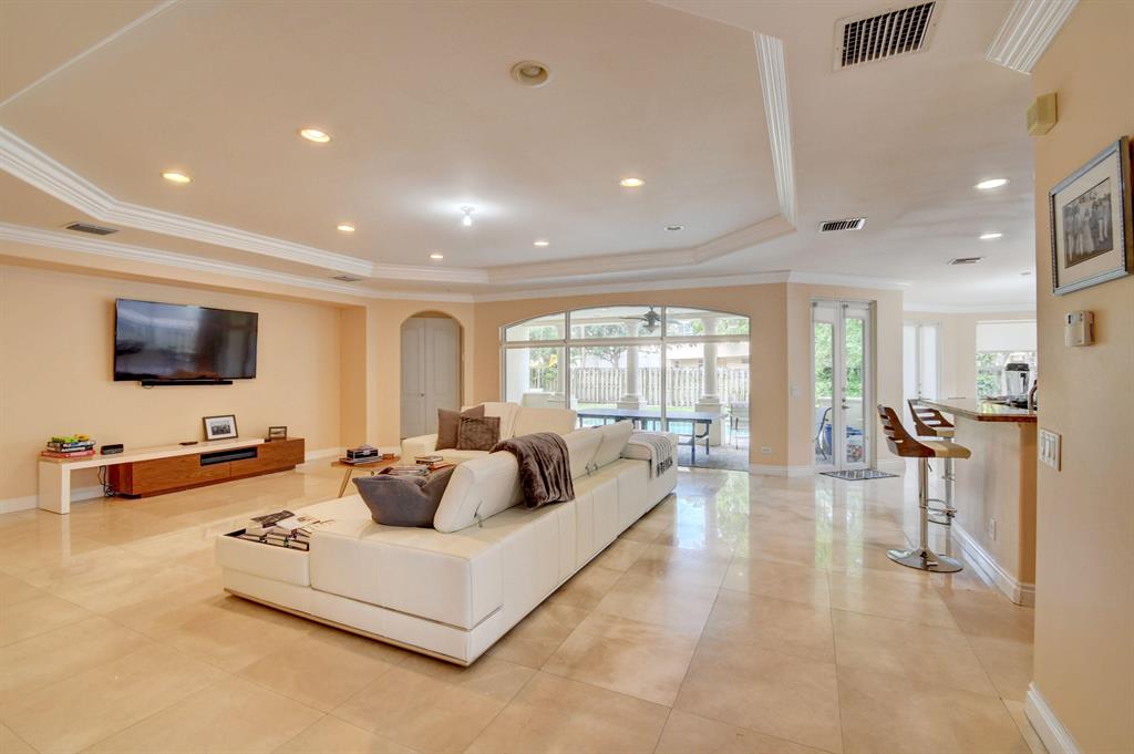 THORNHILL GREEN - Residential