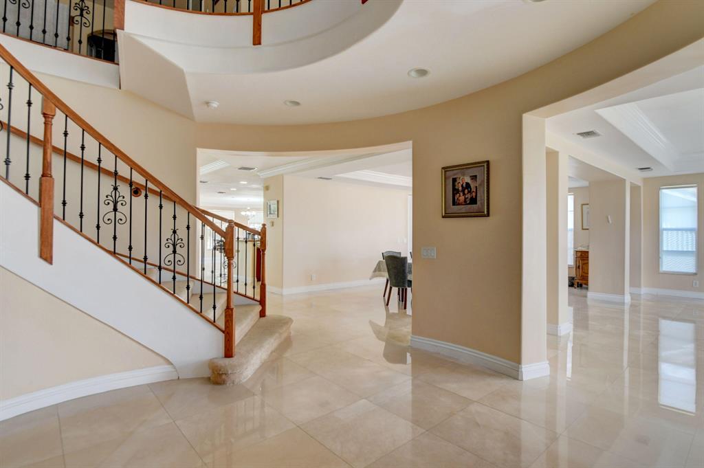 THORNHILL GREEN - Residential