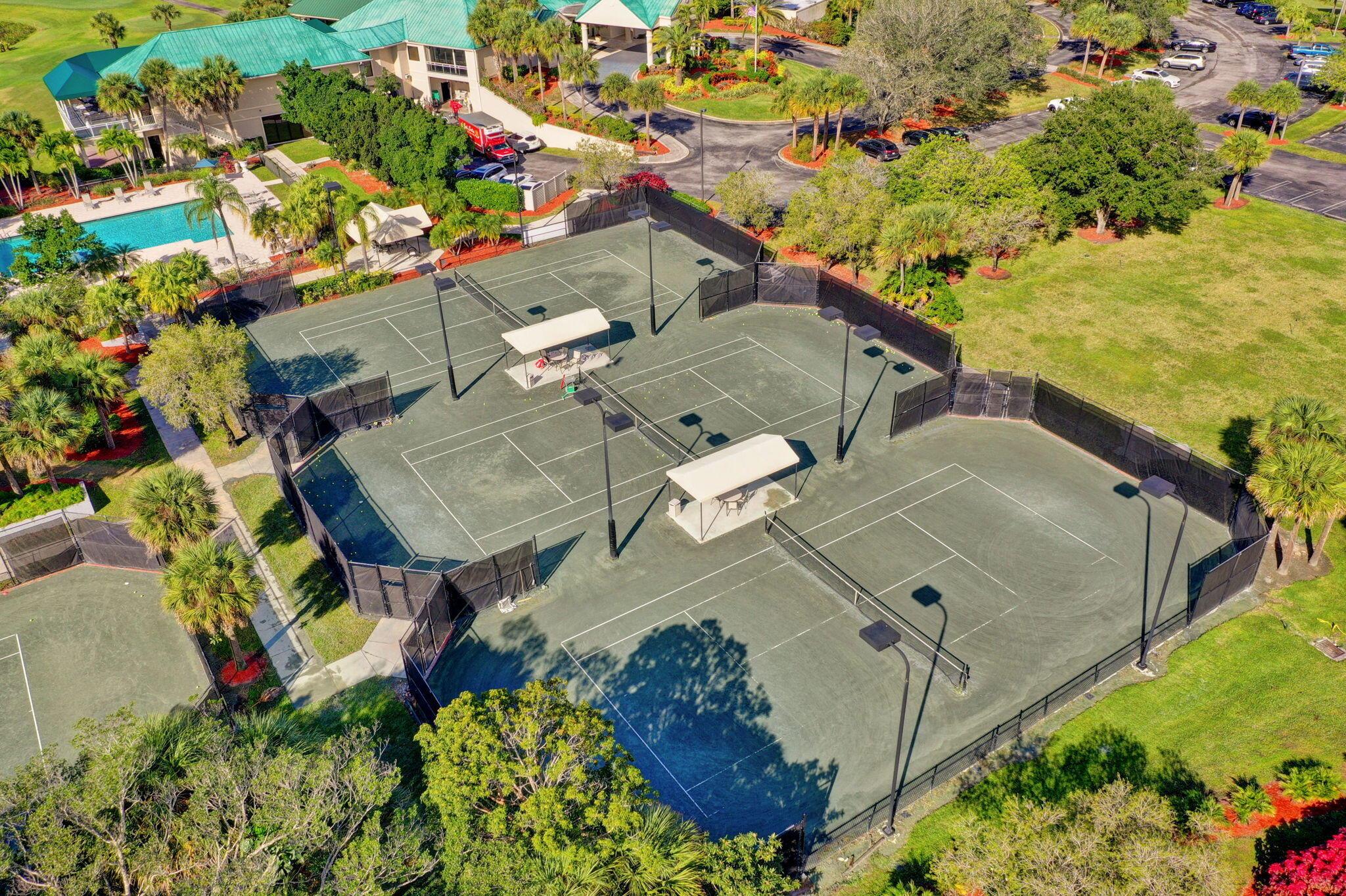 VILLAS OF IRONHORSE - Residential