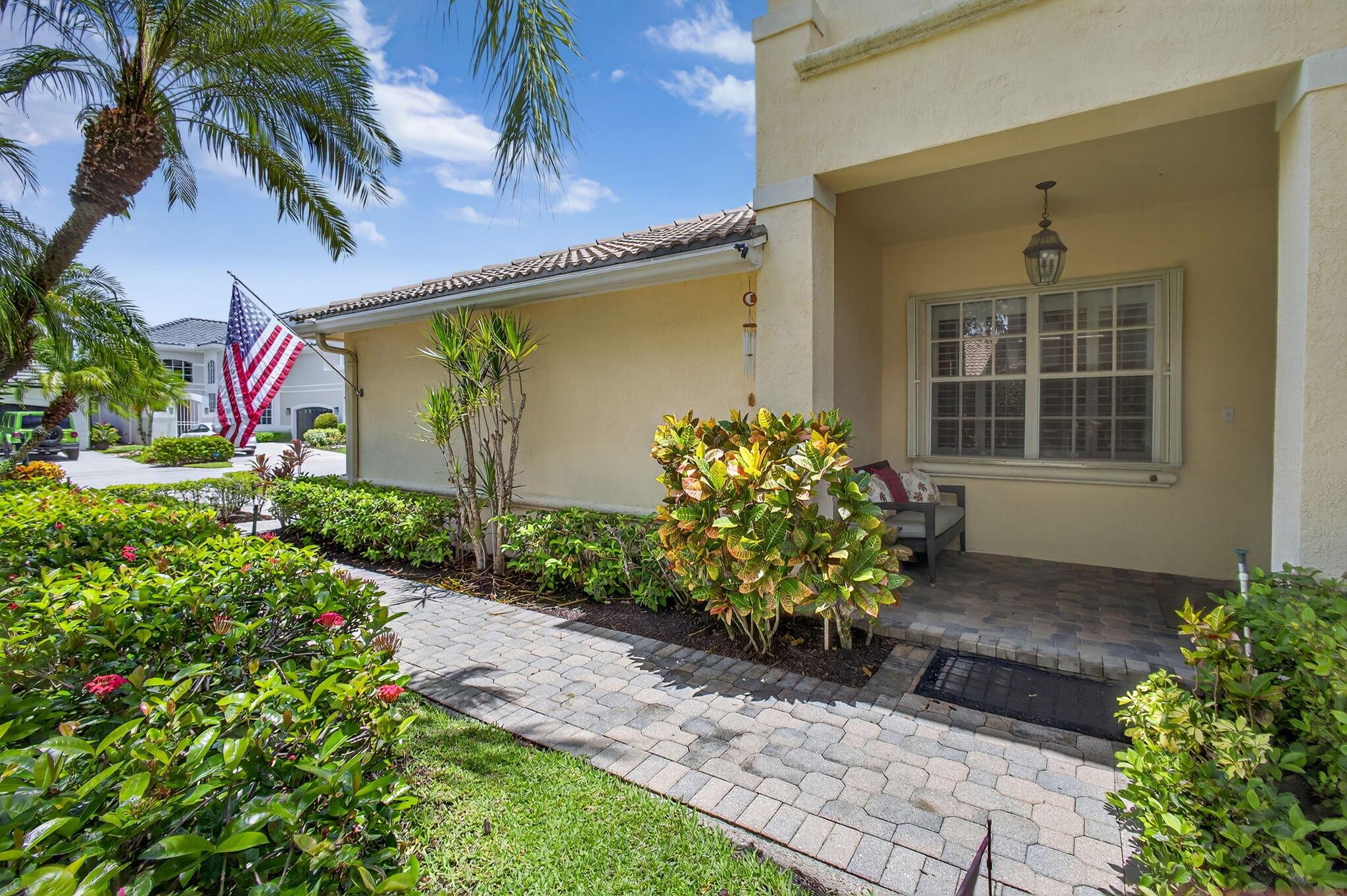 VILLAS OF IRONHORSE - Residential