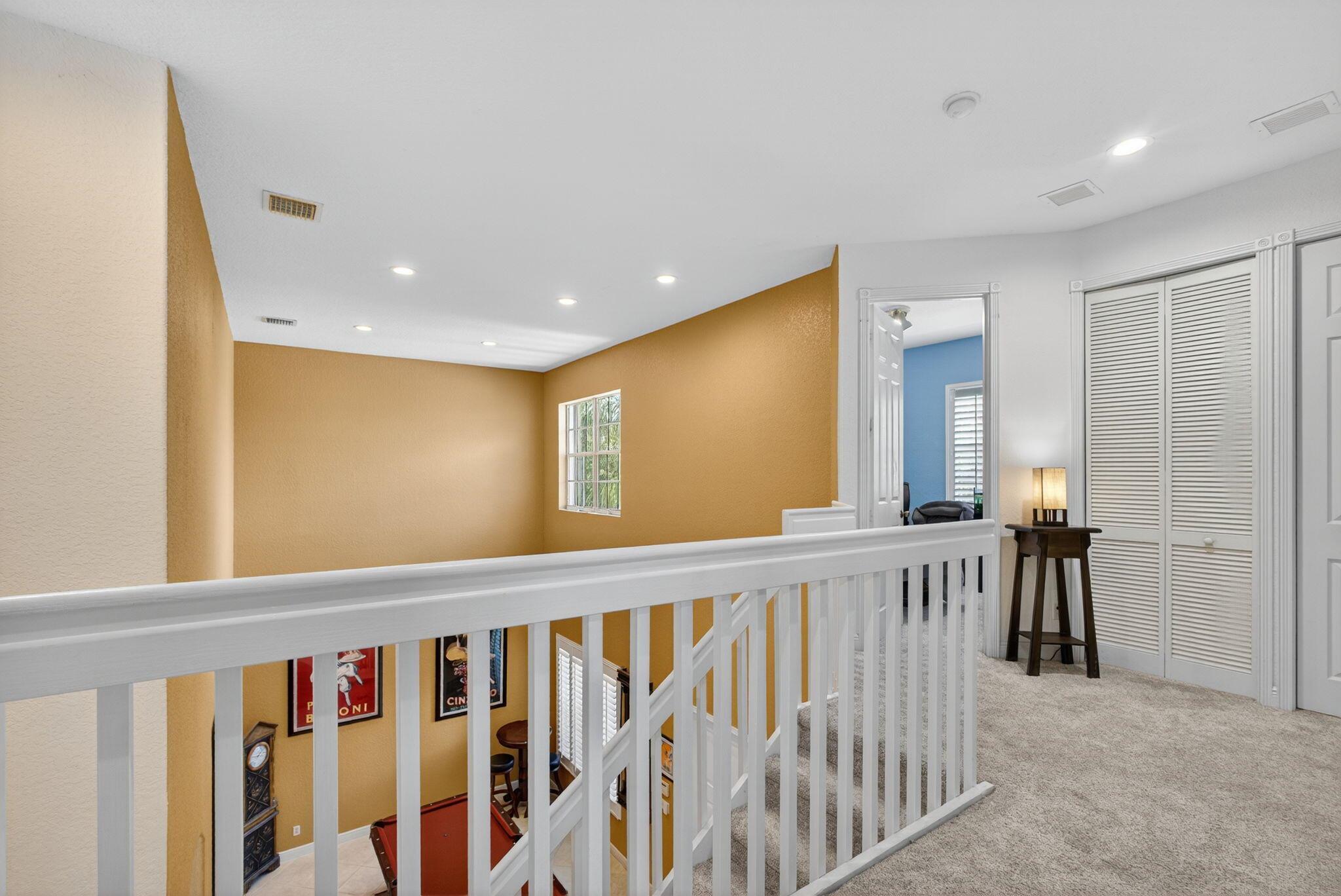 VILLAS OF IRONHORSE - Residential