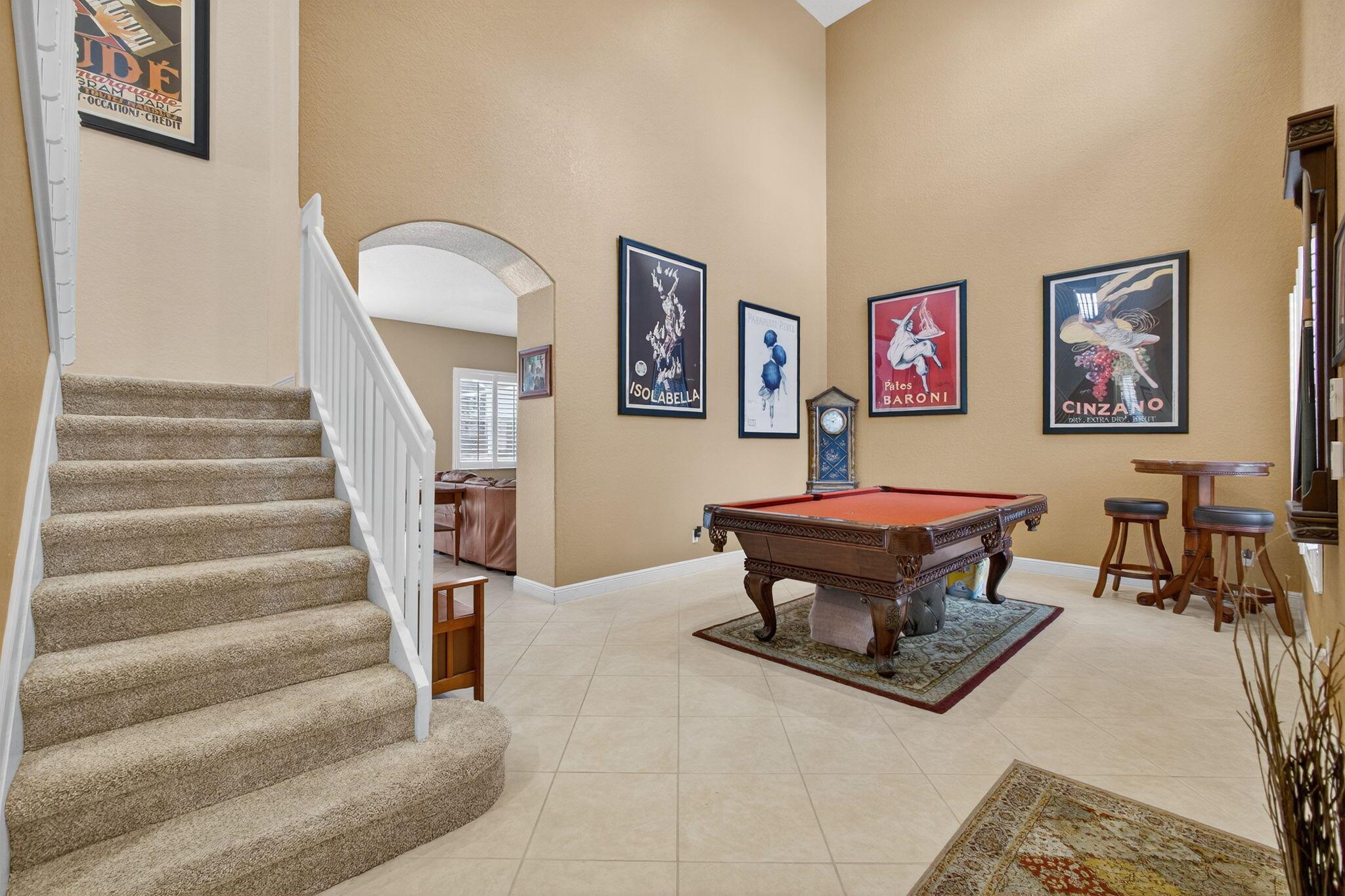 VILLAS OF IRONHORSE - Residential