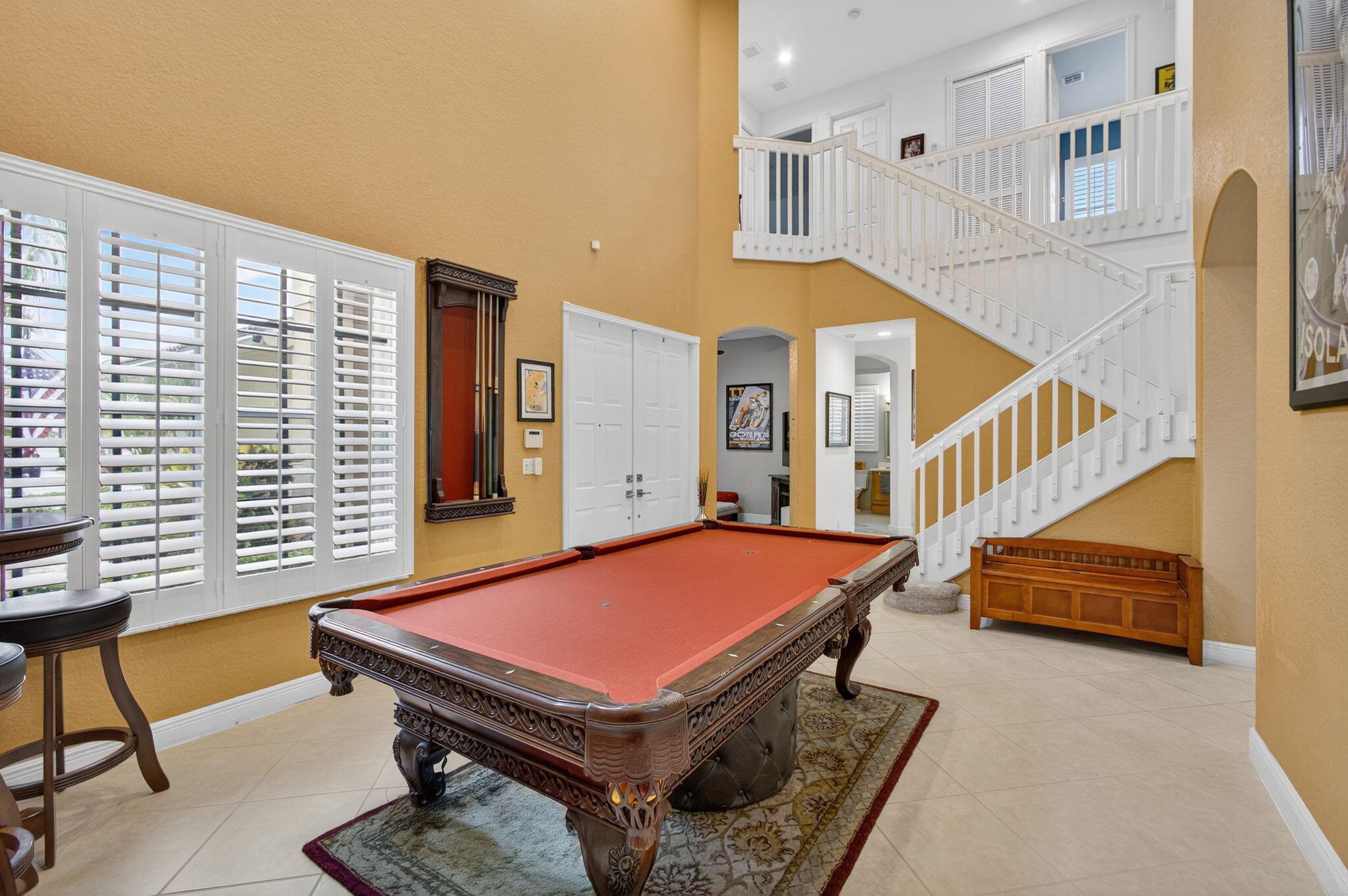 VILLAS OF IRONHORSE - Residential