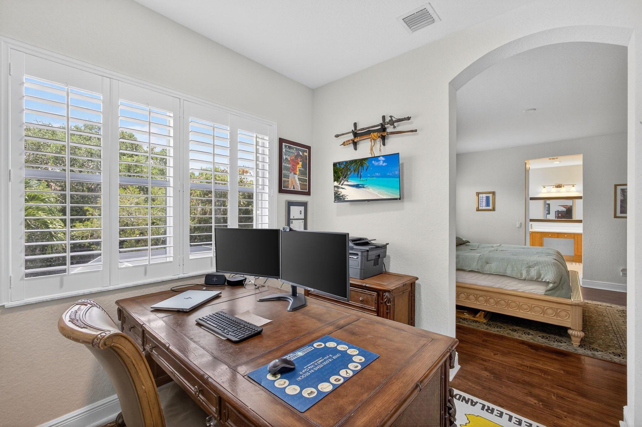 VILLAS OF IRONHORSE - Residential