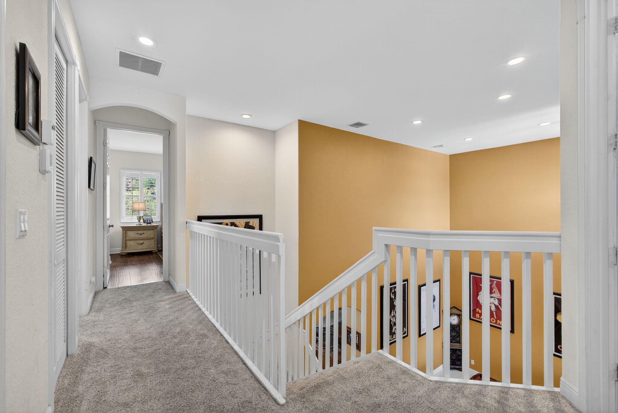 VILLAS OF IRONHORSE - Residential