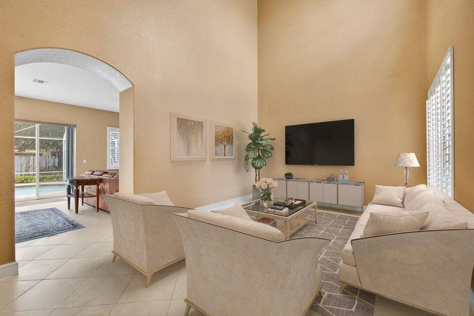 VILLAS OF IRONHORSE - Residential