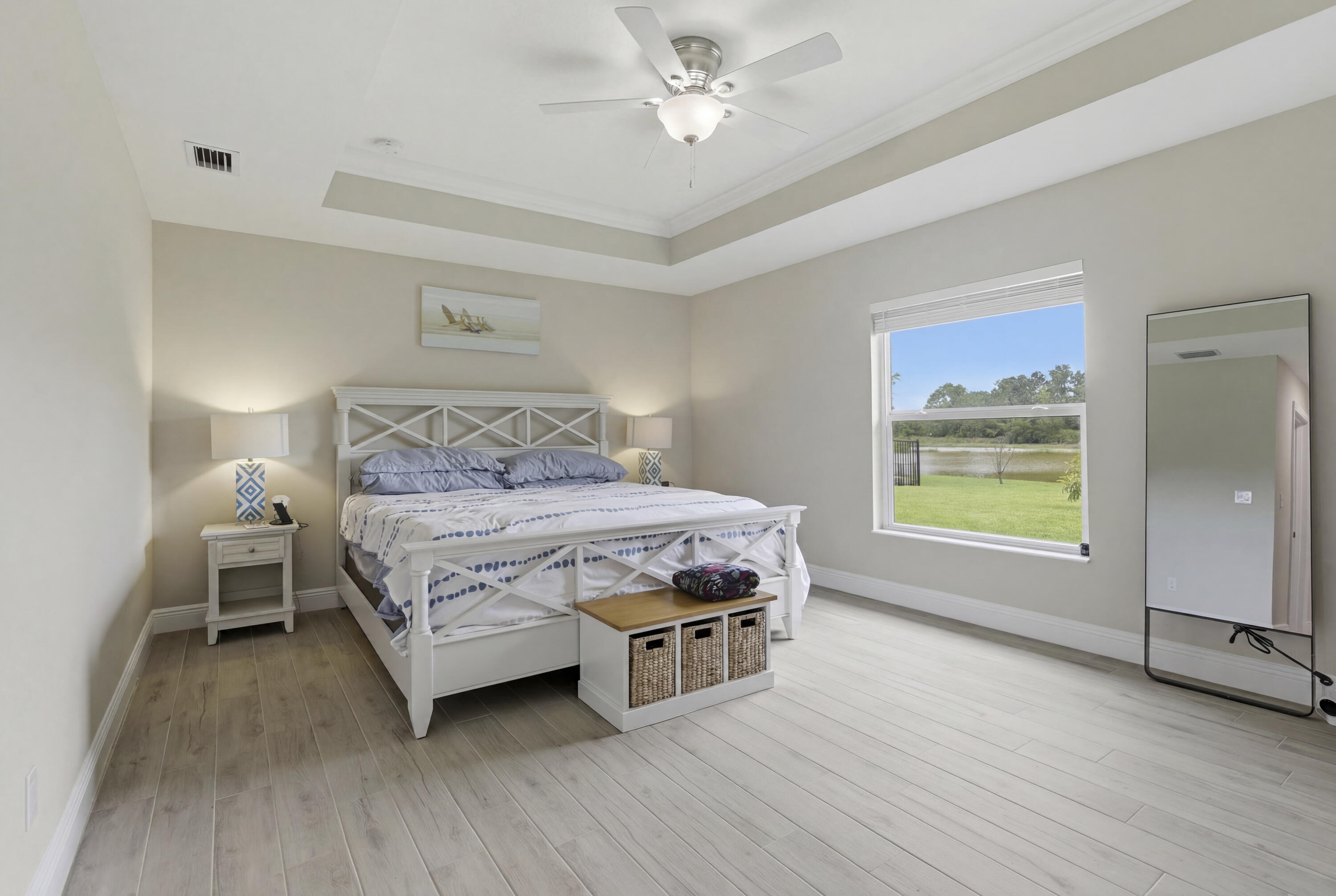 SAWGRASS LAKES PHASE 3A - Residential Lease