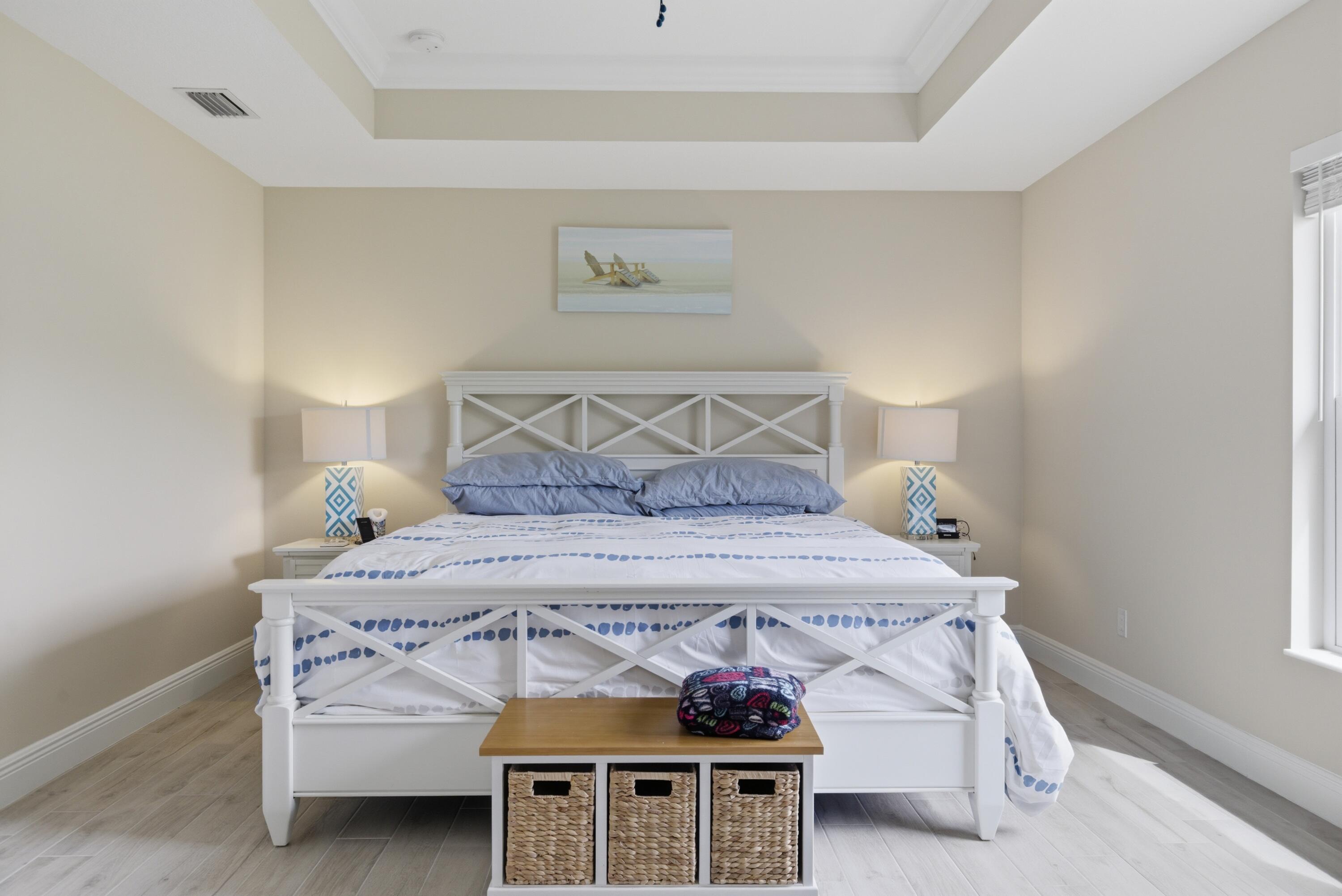 SAWGRASS LAKES PHASE 3A - Residential Lease