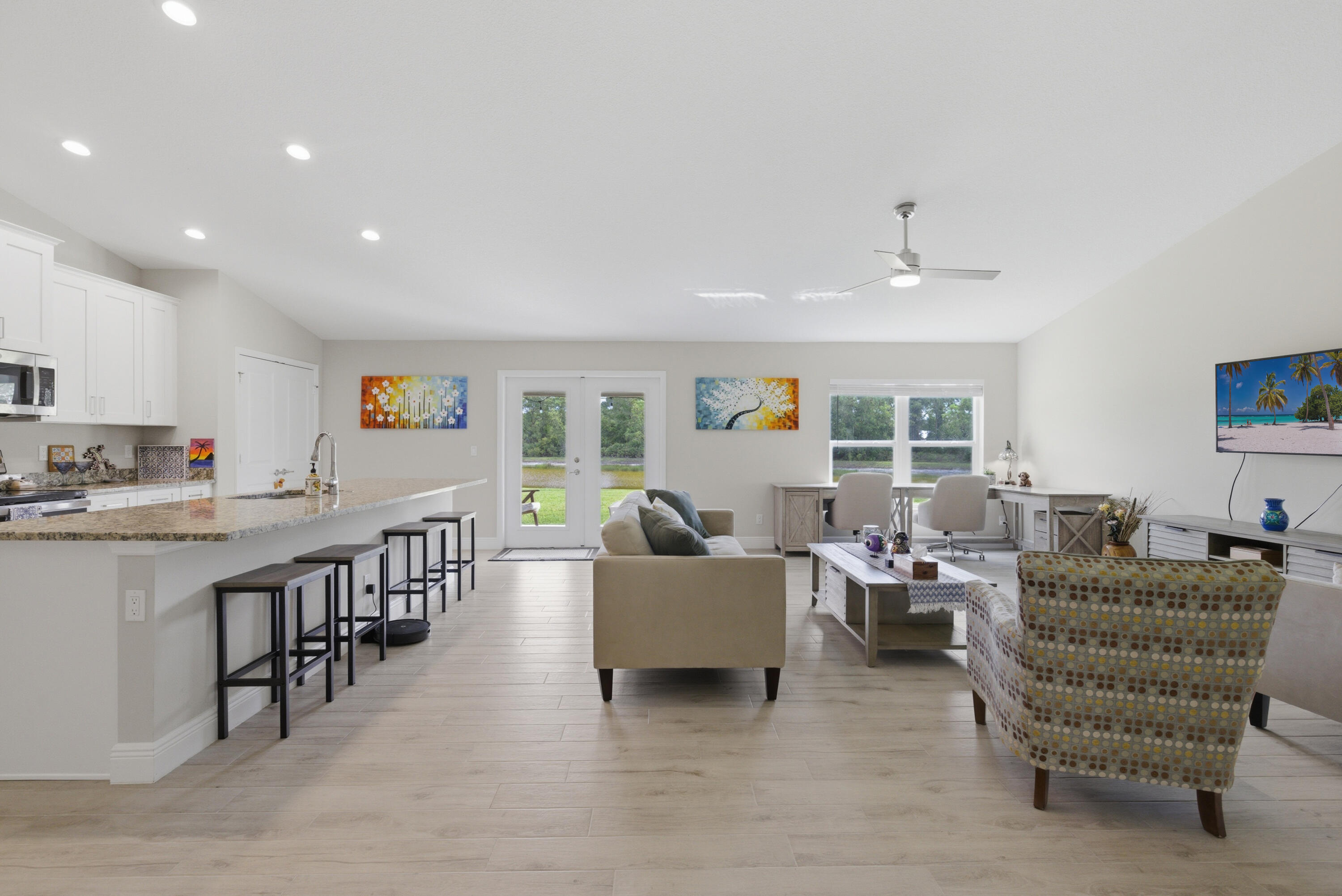 SAWGRASS LAKES PHASE 3A - Residential Lease
