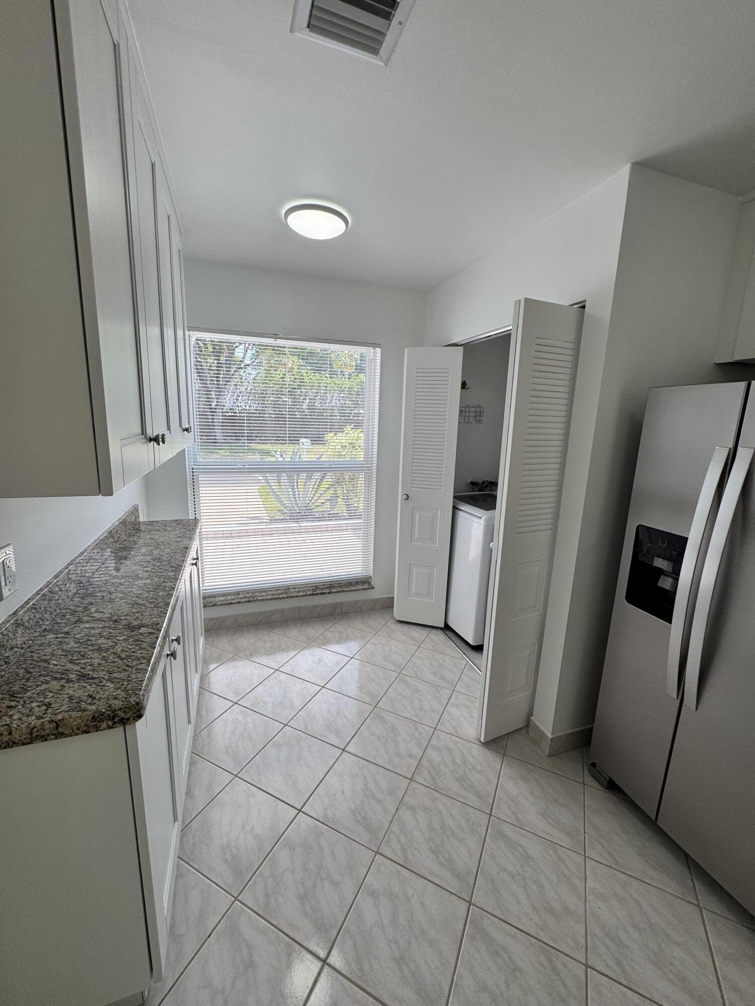 CAMELOT VILLAGE SEC 4 - Residential