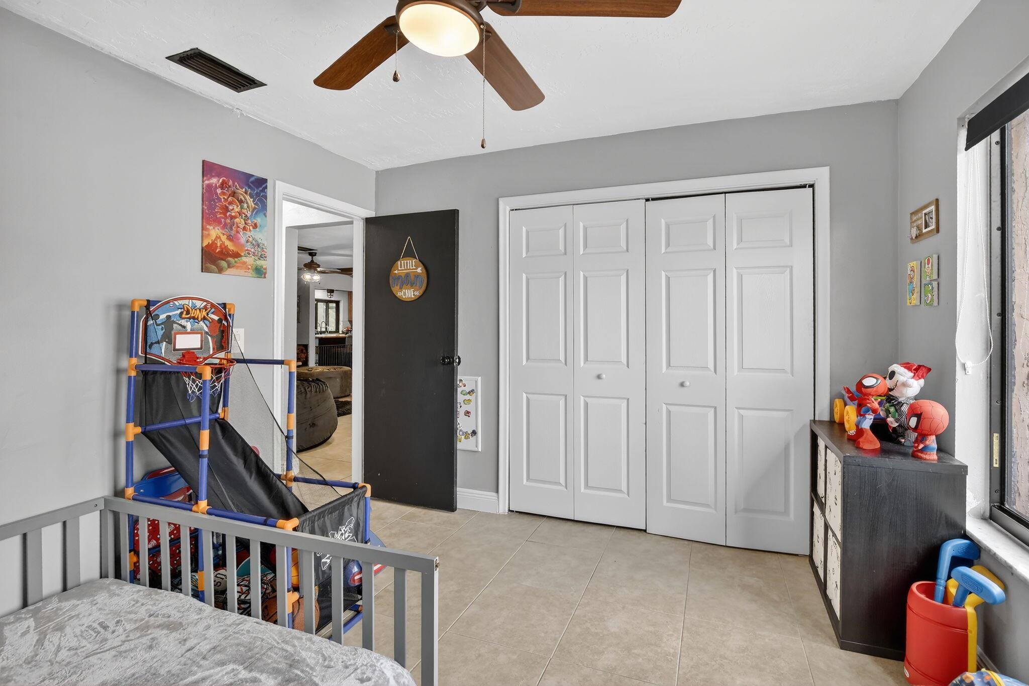 SUNRISE GOLF VILLAGE - Residential