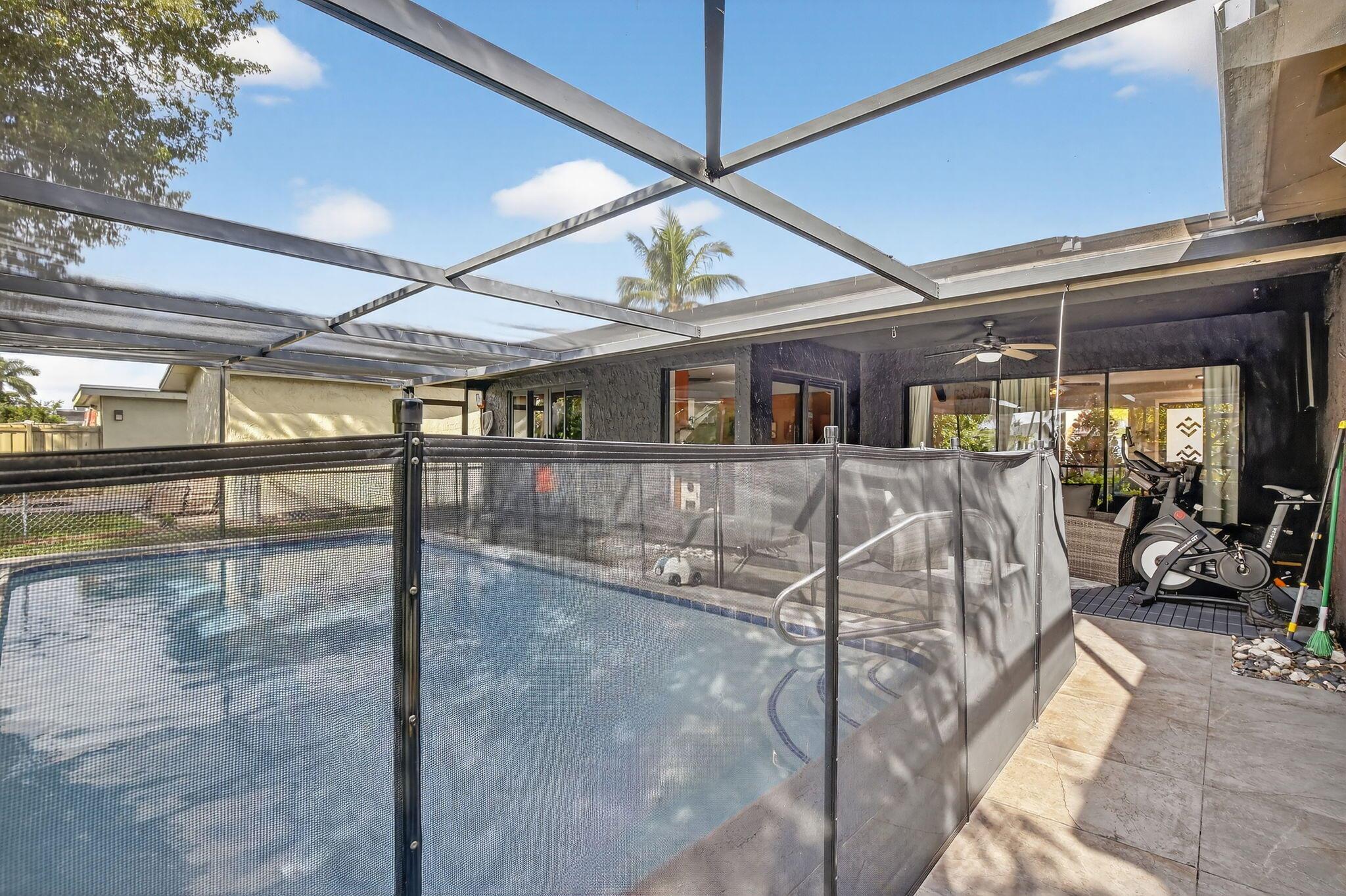 SUNRISE GOLF VILLAGE - Residential