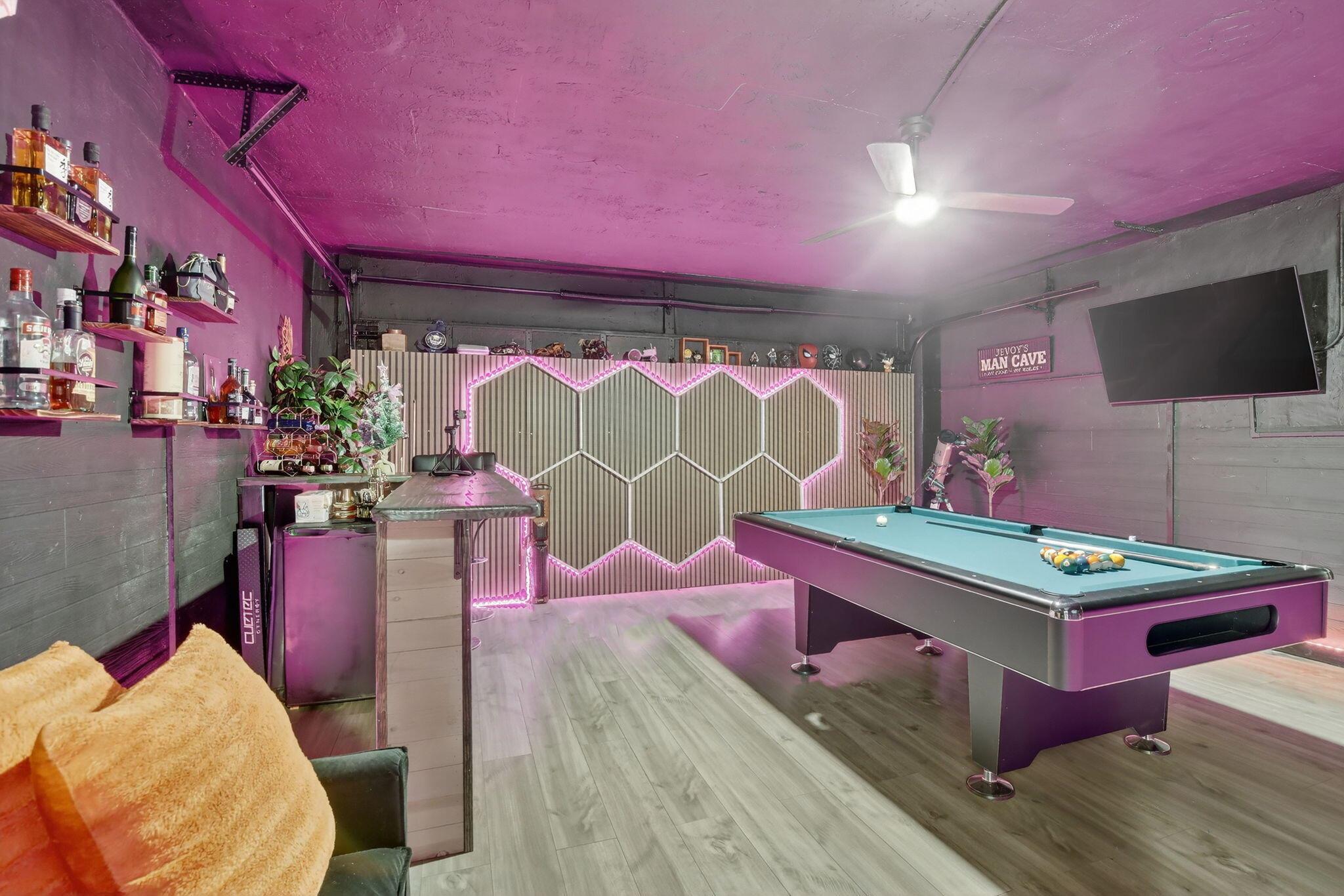 SUNRISE GOLF VILLAGE - Residential