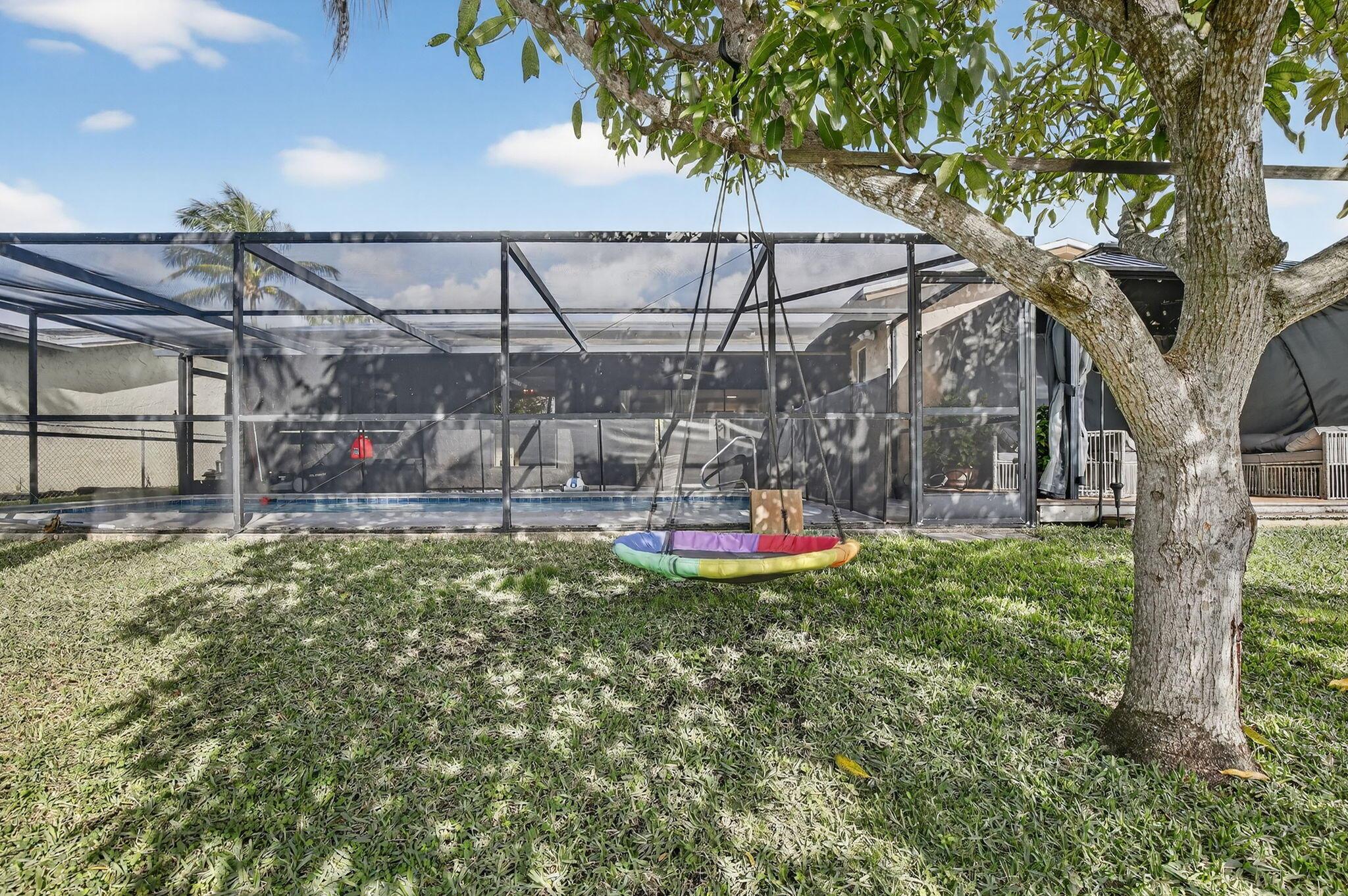 SUNRISE GOLF VILLAGE - Residential