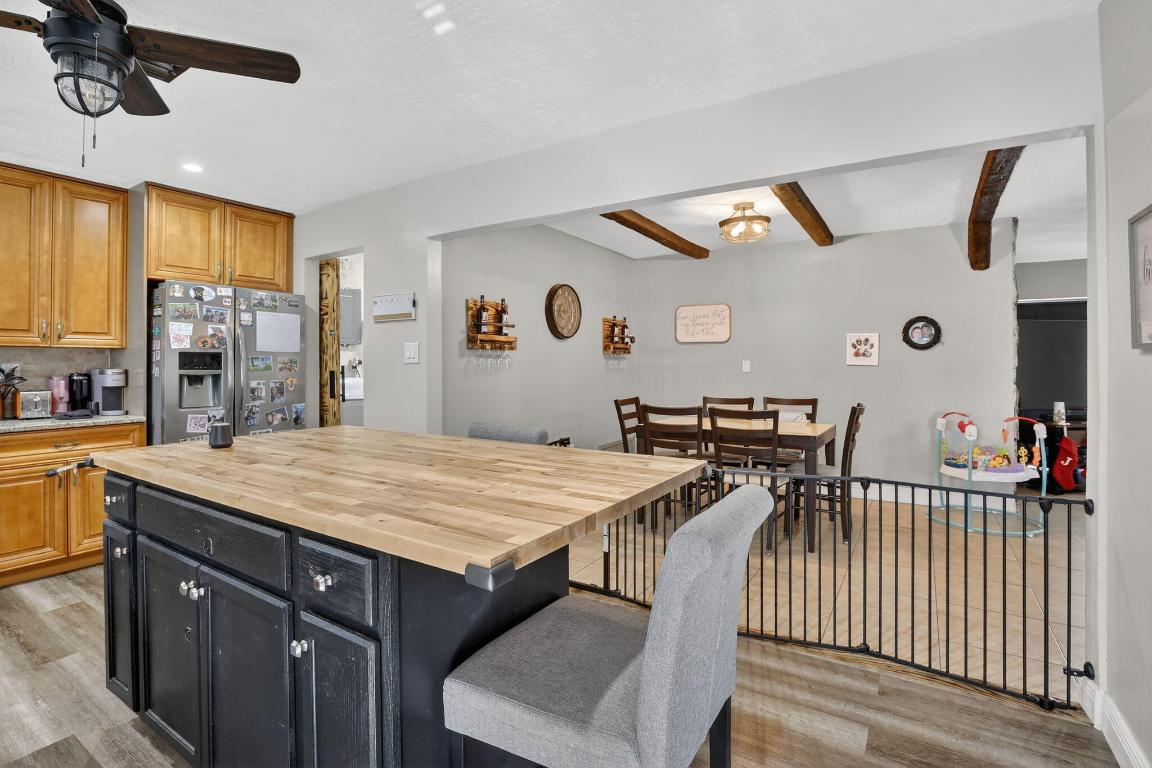 SUNRISE GOLF VILLAGE - Residential