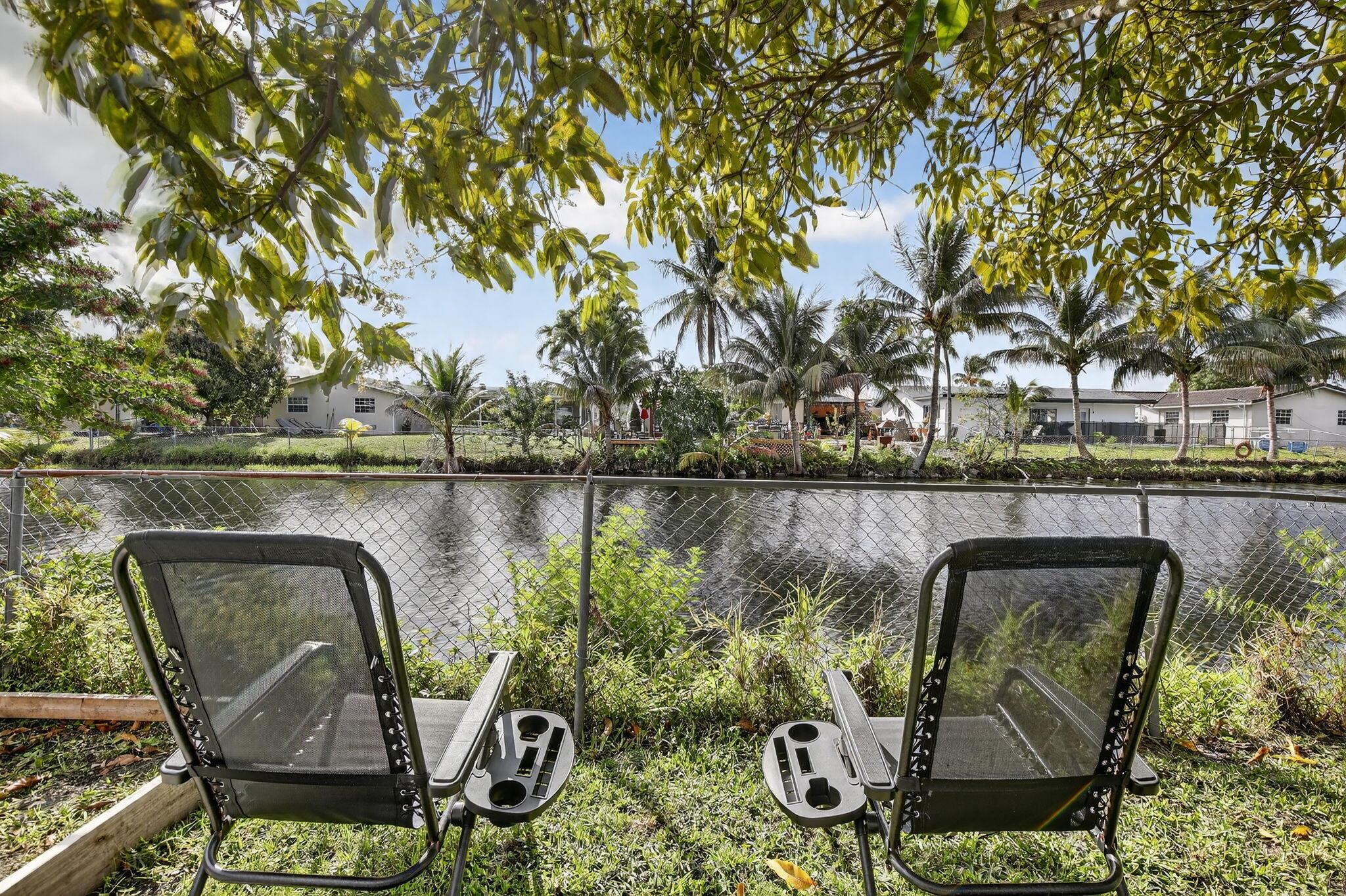 SUNRISE GOLF VILLAGE - Residential