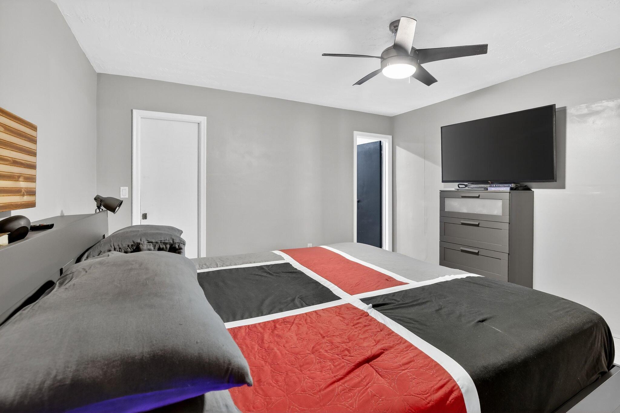 SUNRISE GOLF VILLAGE - Residential