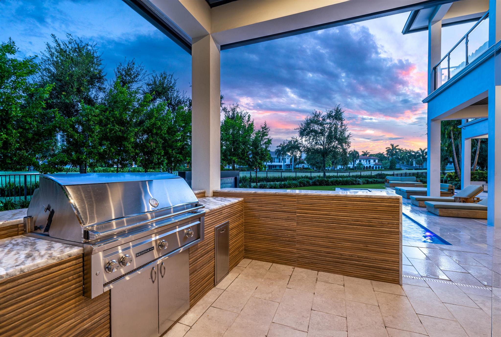 ROYAL PALM YACHT & COUNTR - Residential