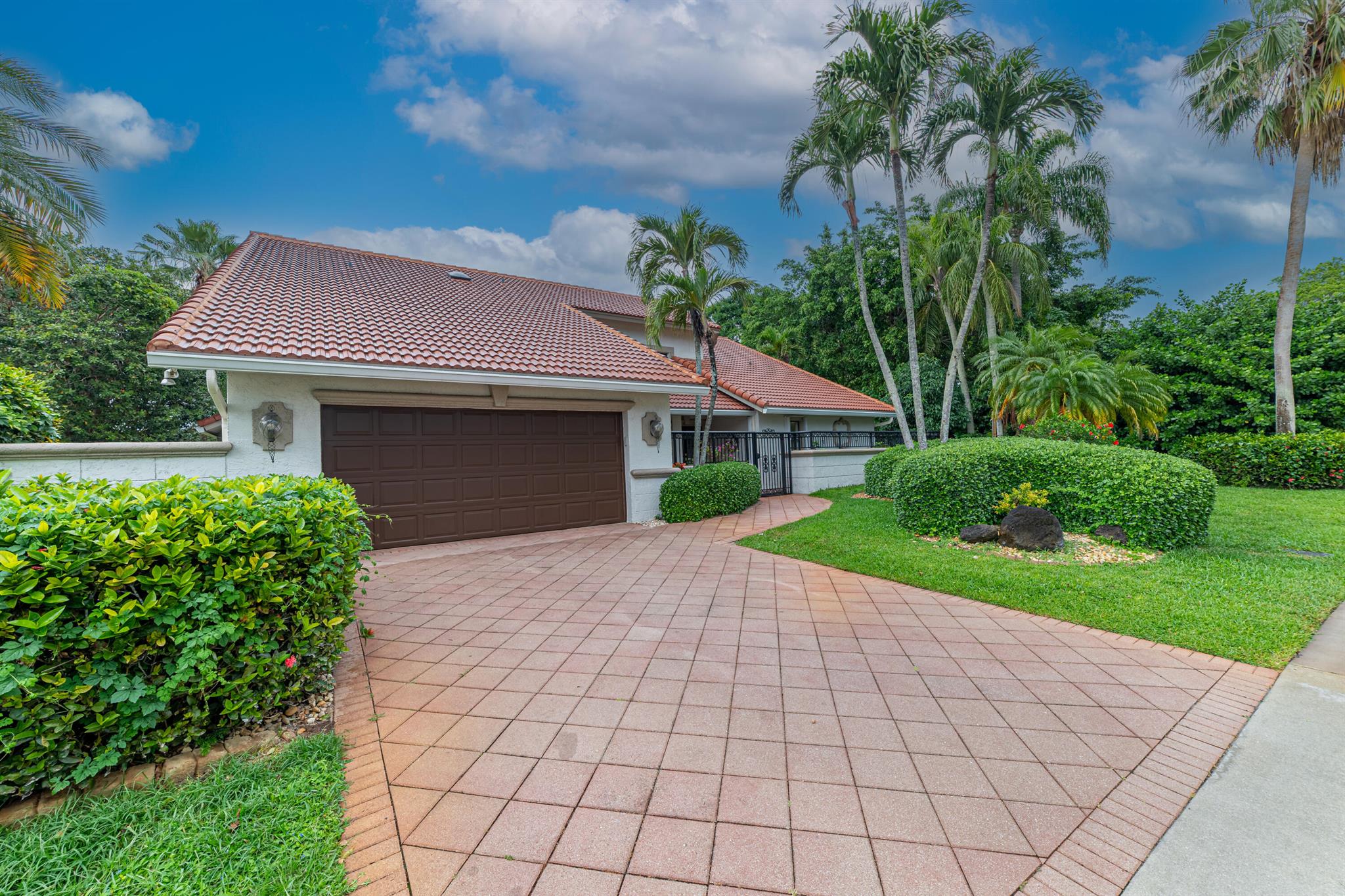 10503 Boca Woods Lane