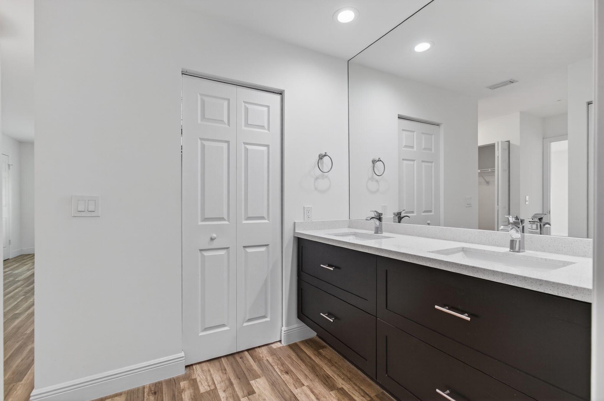 FAIRWAYS OF BOCA LAGO CON - Residential