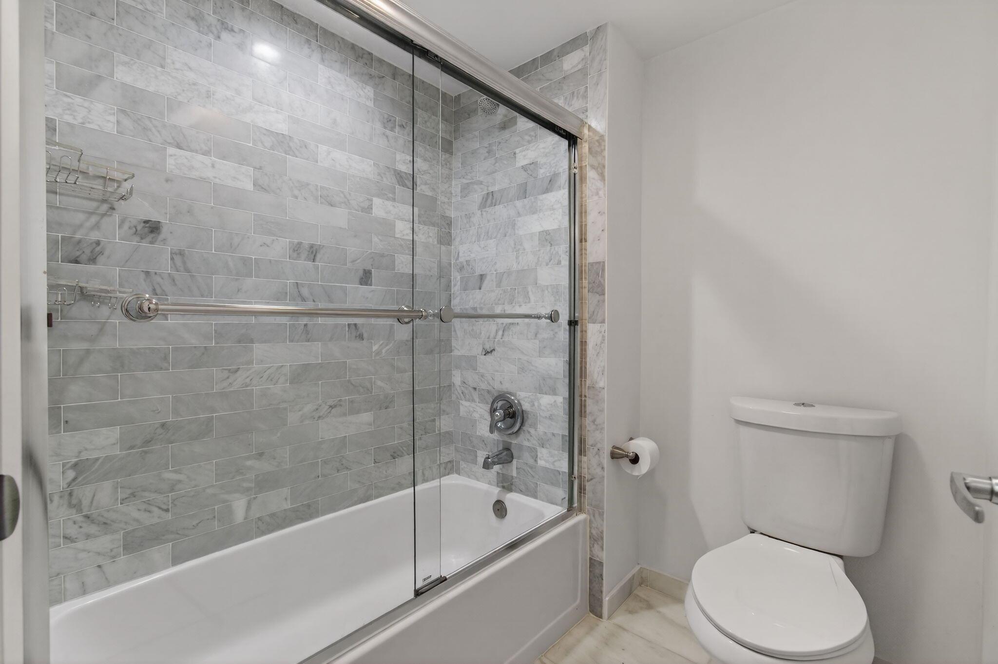 FAIRWAYS OF BOCA LAGO CON - Residential