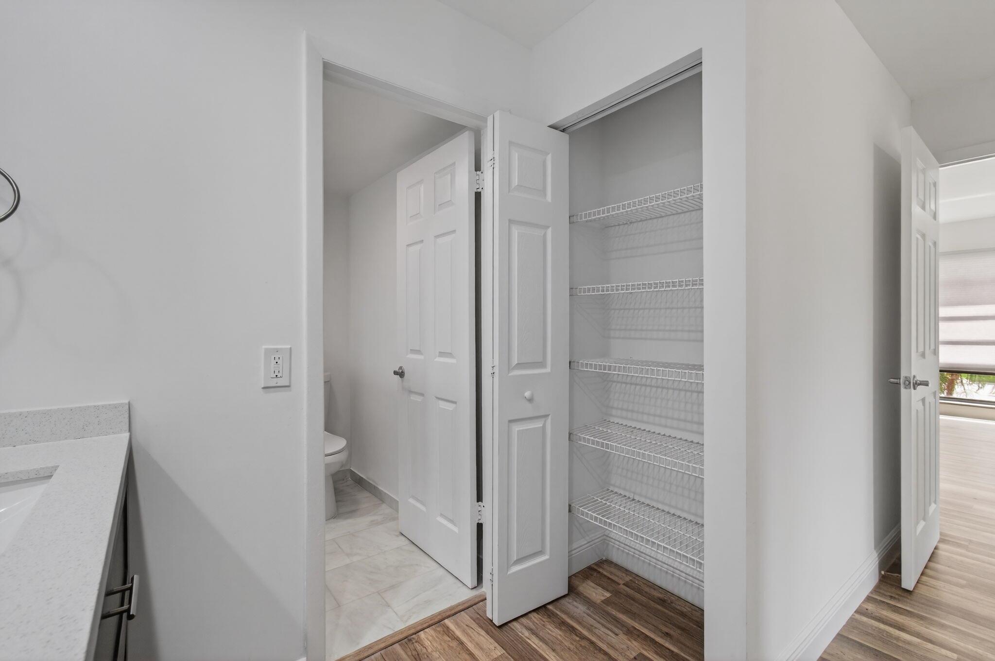 FAIRWAYS OF BOCA LAGO CON - Residential