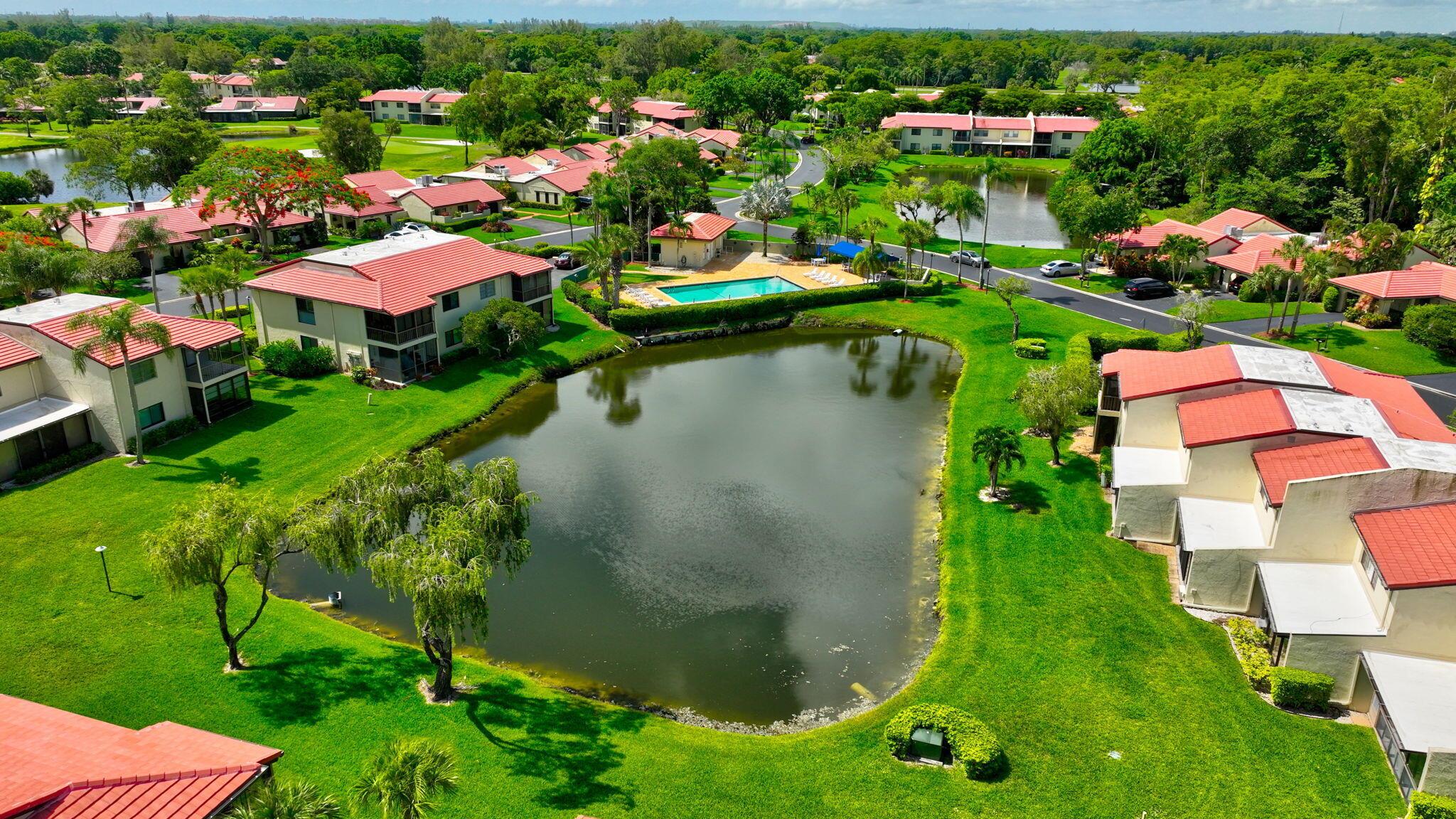 FAIRWAYS OF BOCA LAGO CON - Residential
