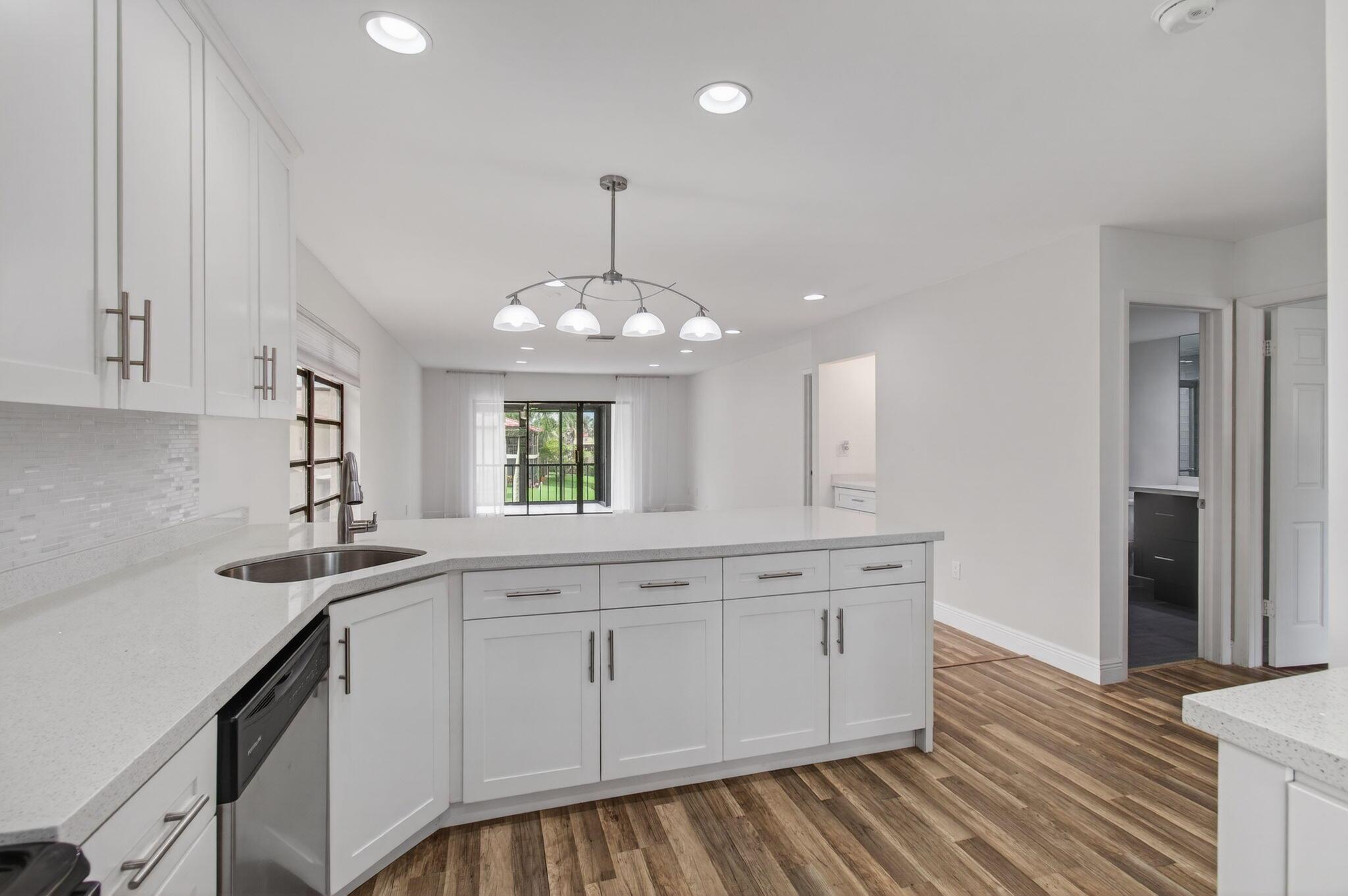 FAIRWAYS OF BOCA LAGO CON - Residential